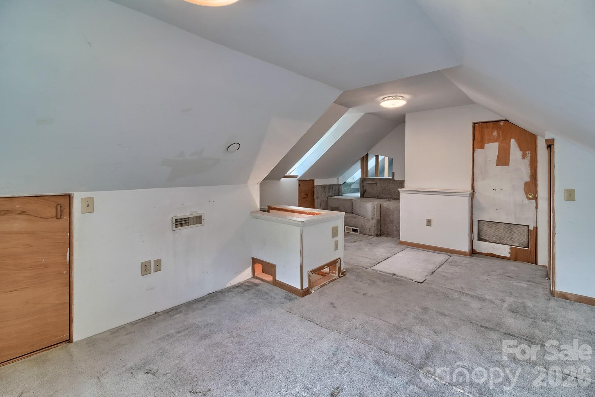 131 Santa Barbara Court — West Columbia