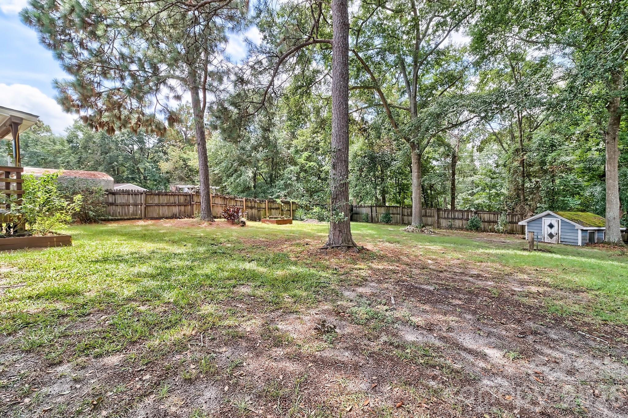 131 Santa Barbara Court — West Columbia