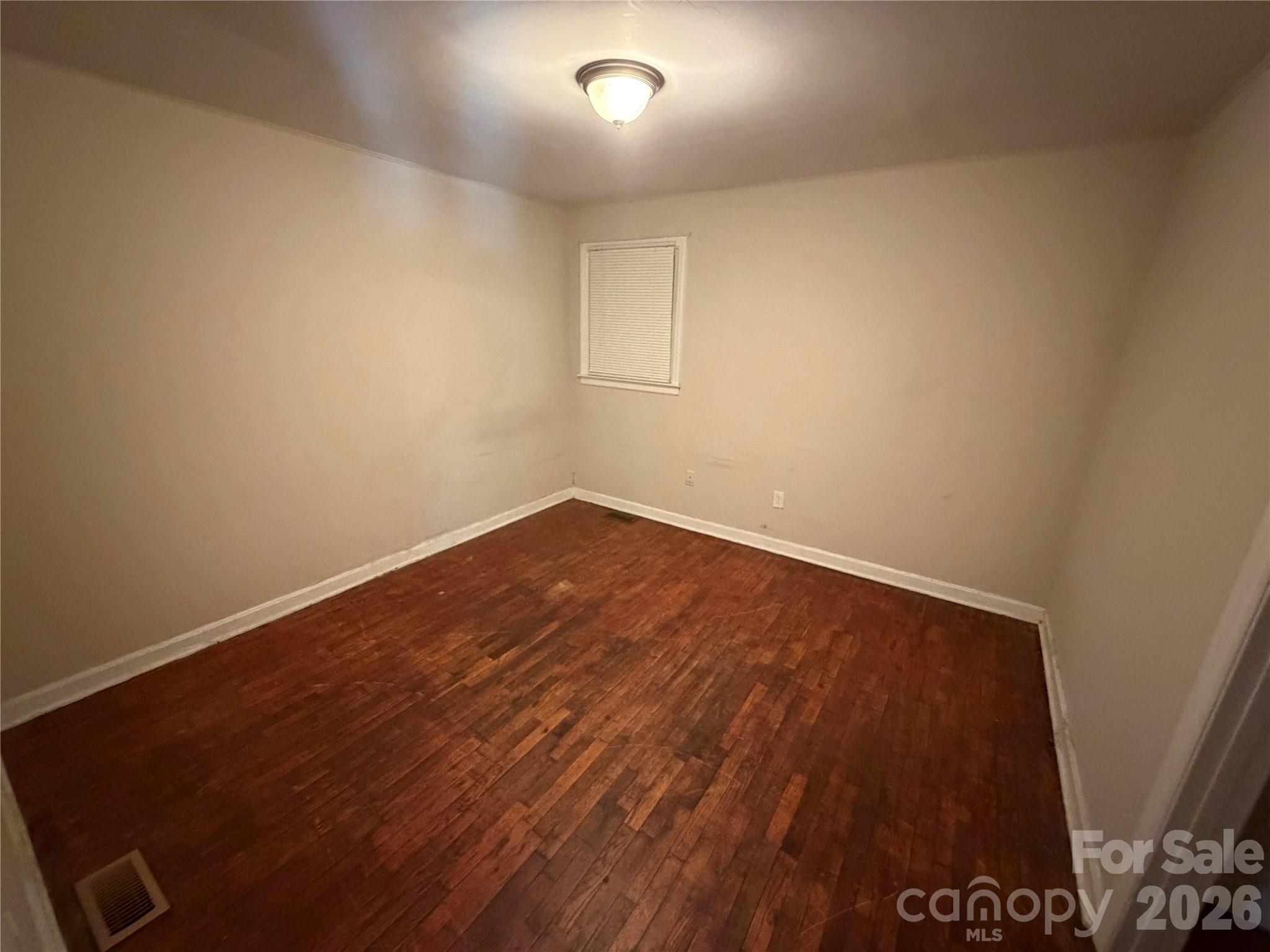 2558 Milton Avenue — Gastonia