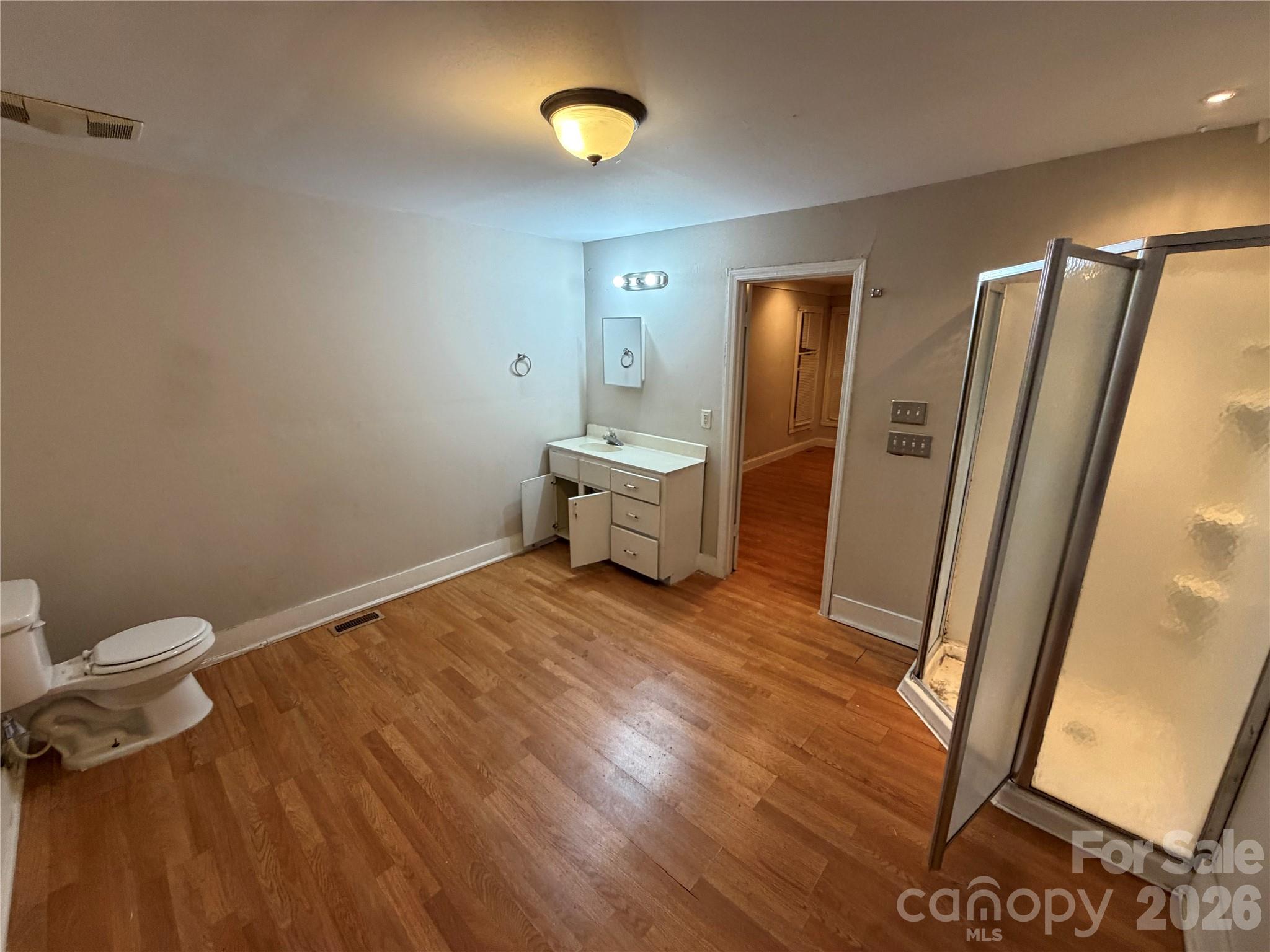 2558 Milton Avenue — Gastonia