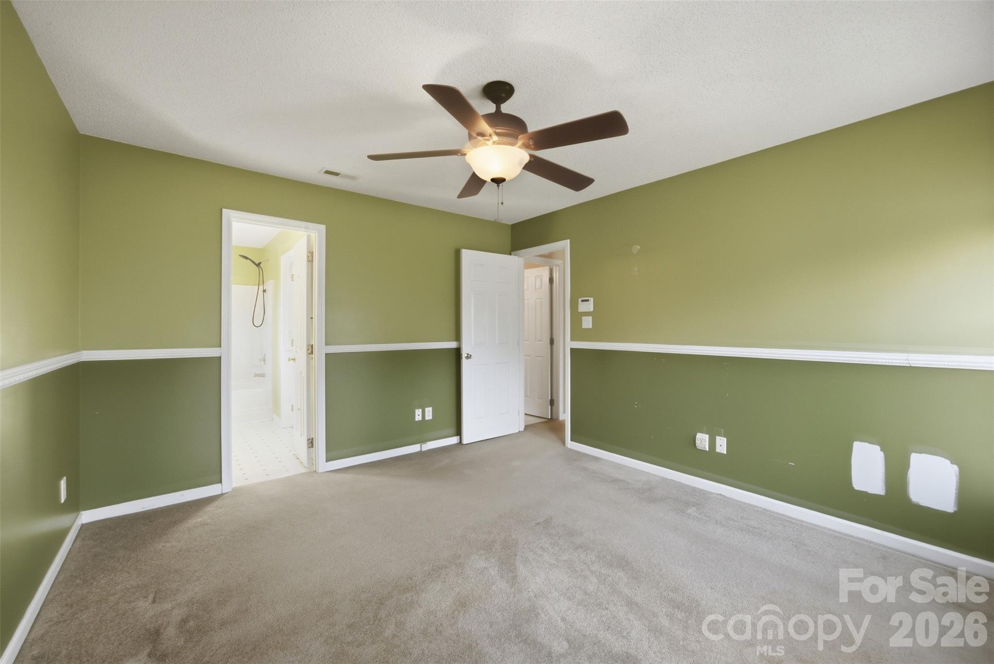 109 Clairwood Drive — Mount Holly