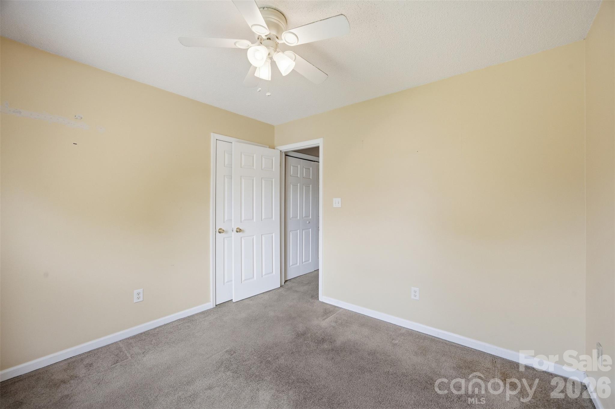 109 Clairwood Drive — Mount Holly