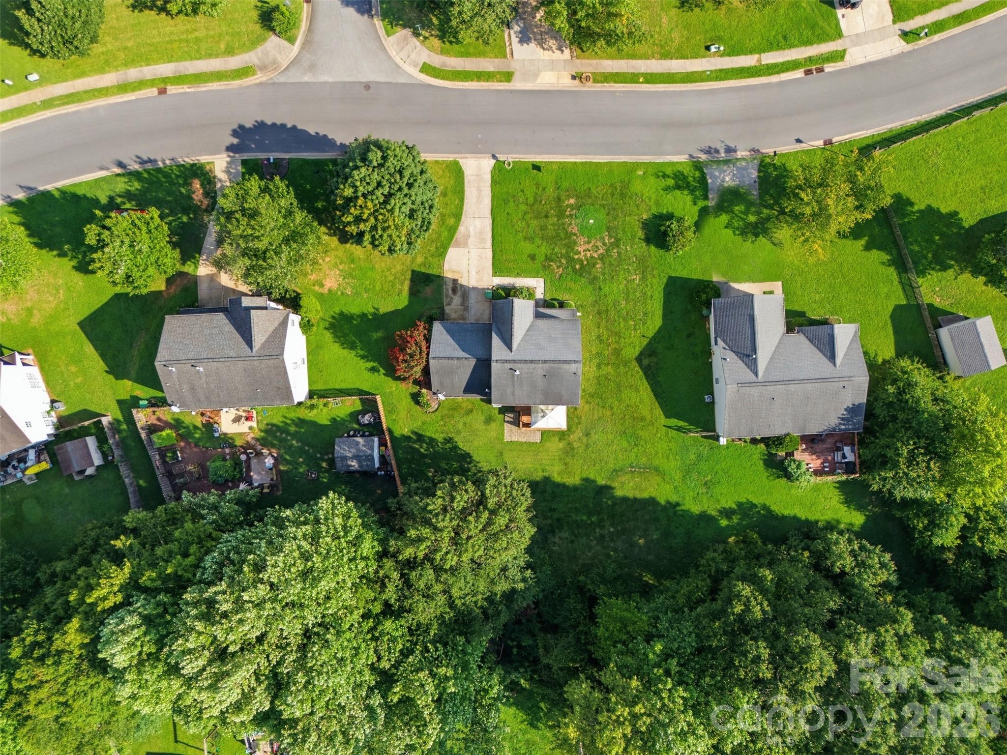 109 Clairwood Drive — Mount Holly