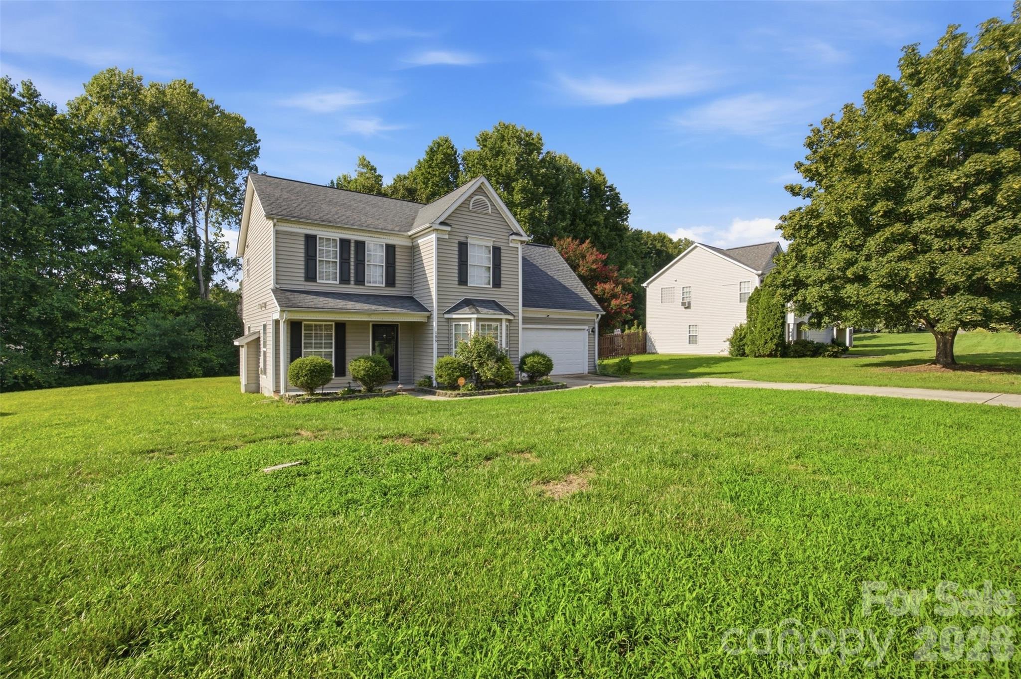 109 Clairwood Drive — Mount Holly