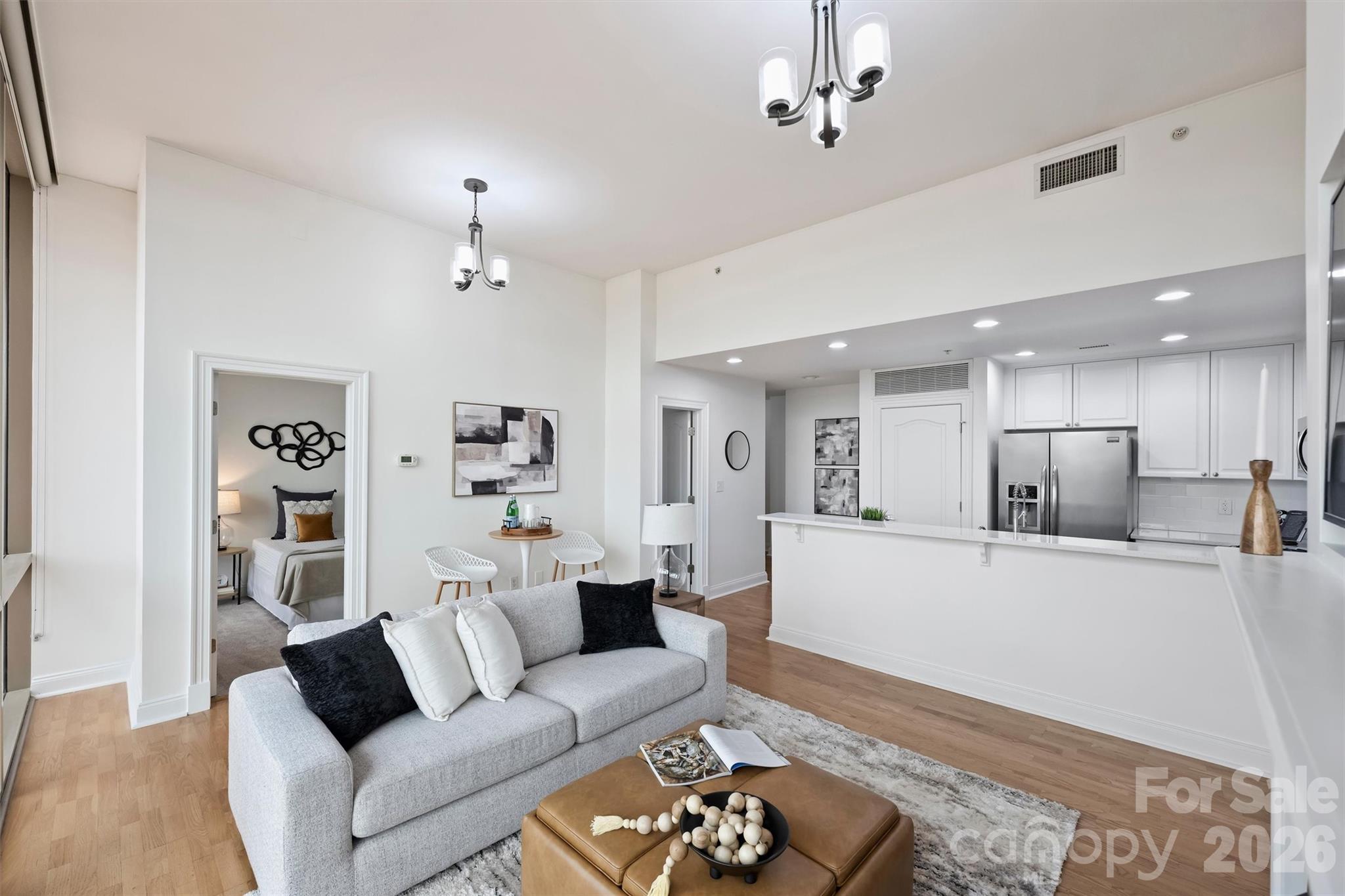 315 Arlington Avenue #504 — Charlotte