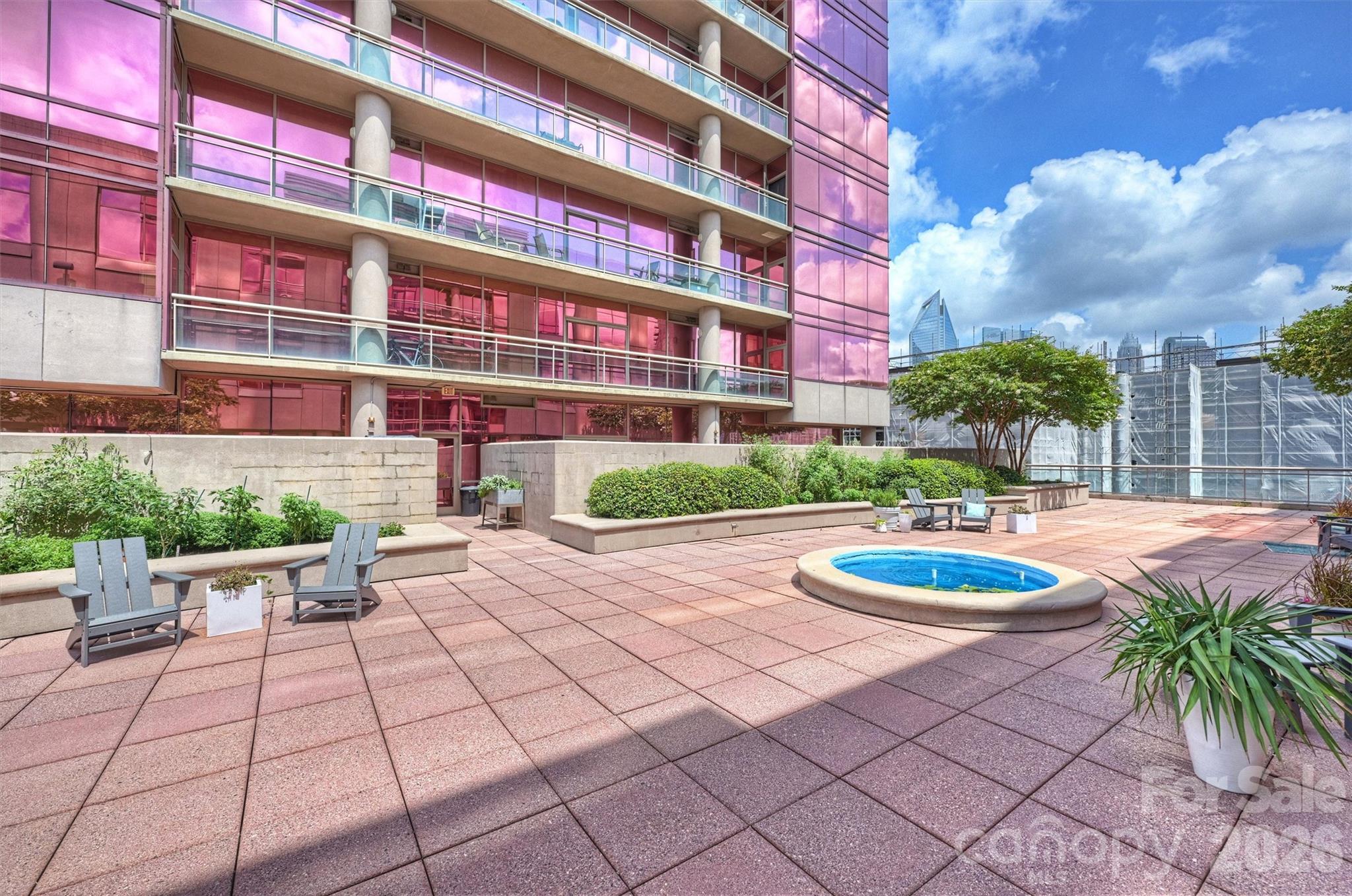 315 Arlington Avenue #504 — Charlotte