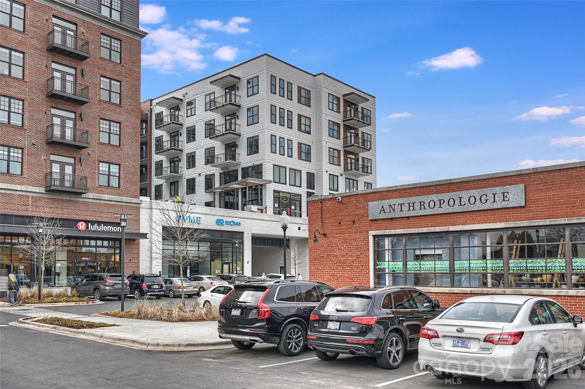 315 Arlington Avenue #504 — Charlotte