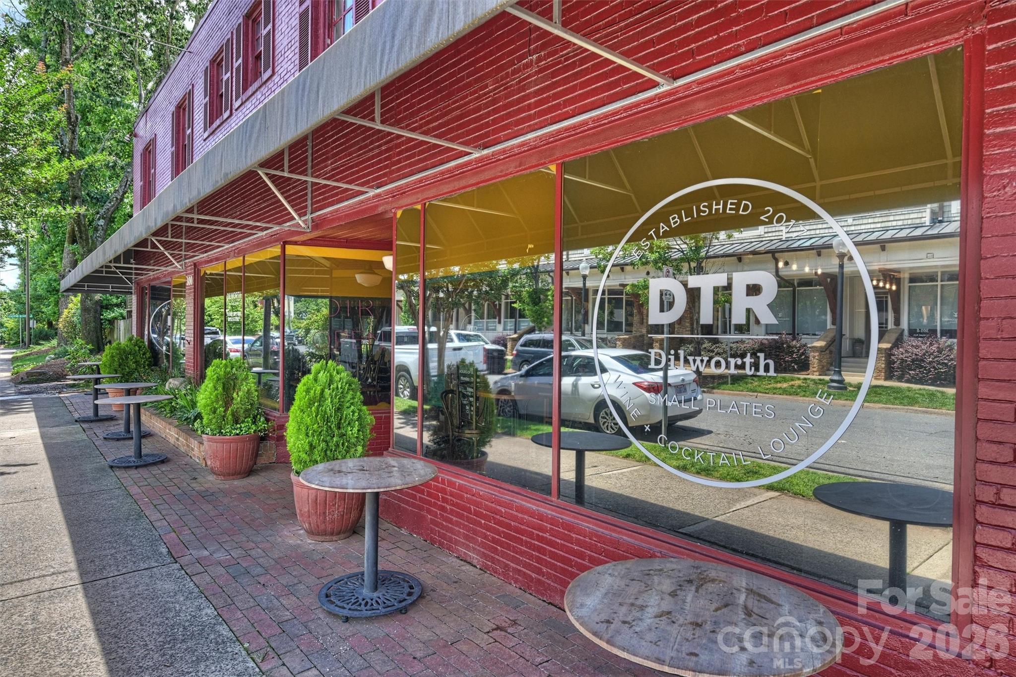 315 Arlington Avenue #504 — Charlotte