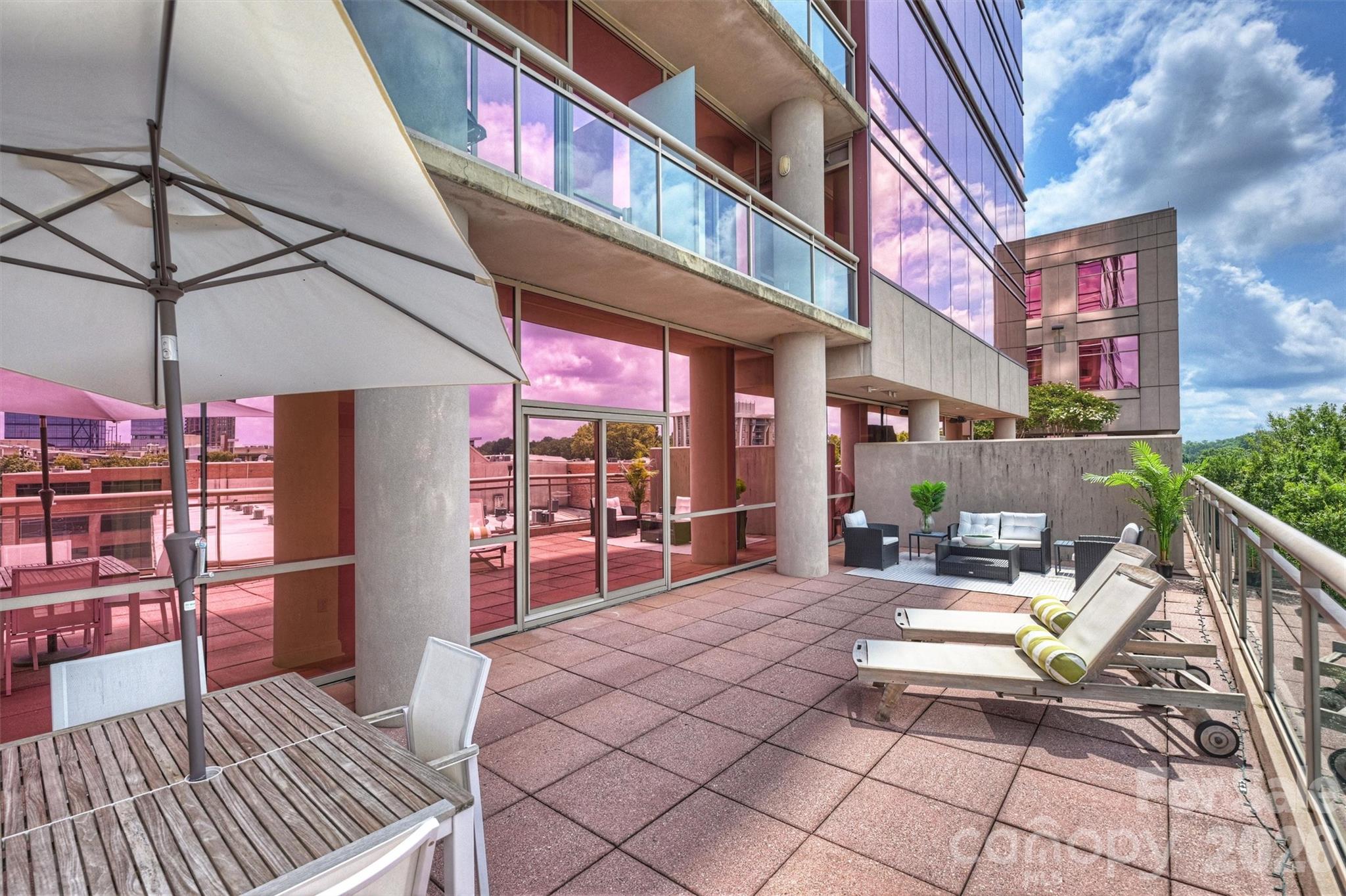 315 Arlington Avenue #504 — Charlotte