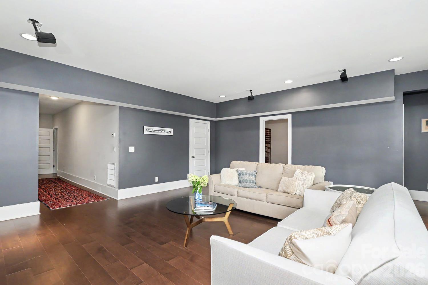 720 E 17th Street — Charlotte