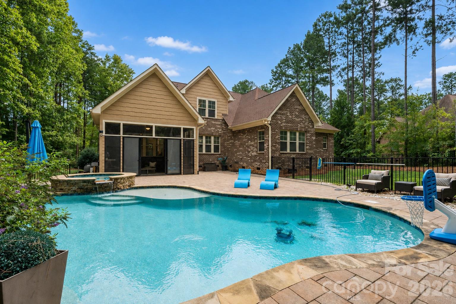 7261 Bay Ridge Drive — Denver