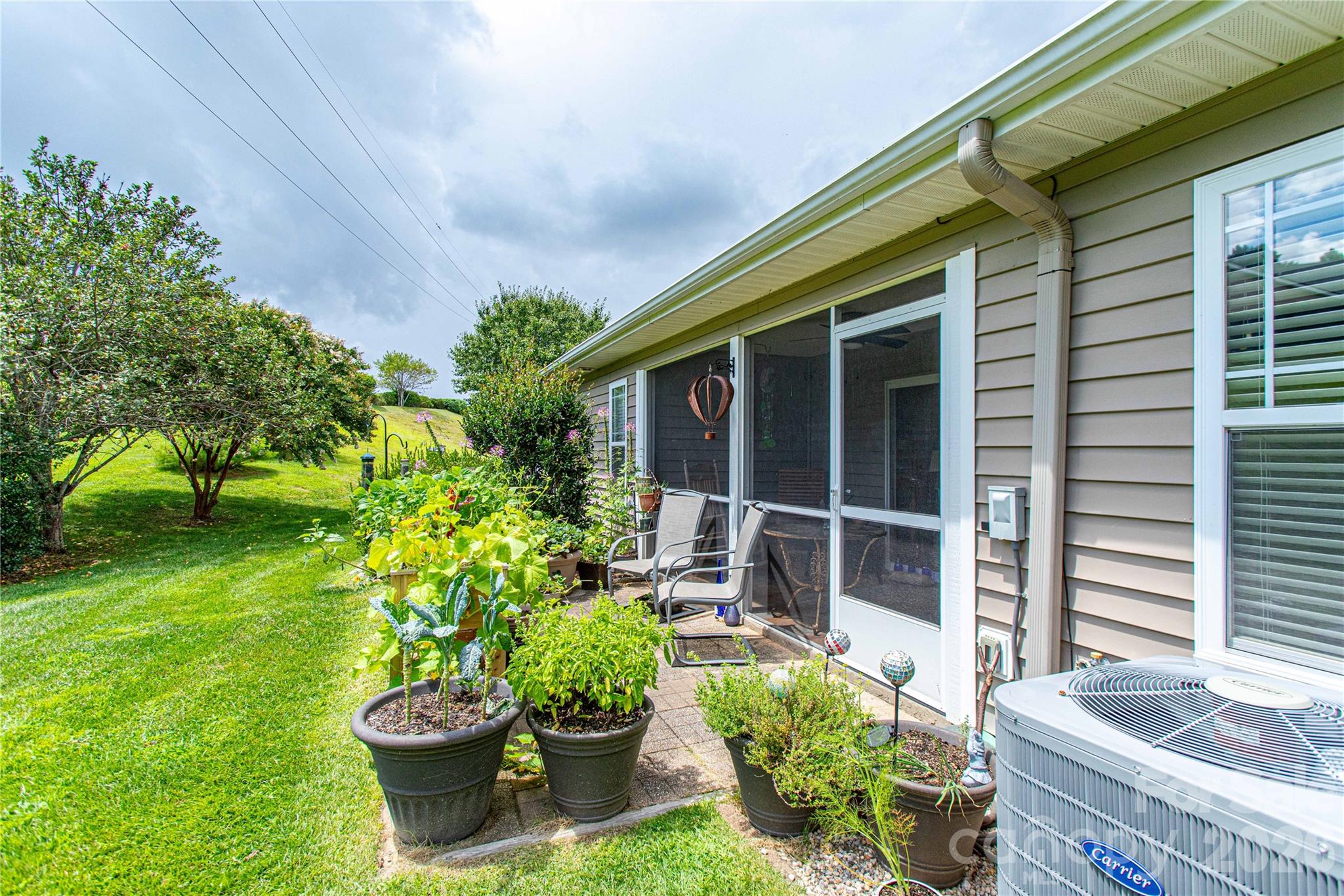 5303 Wood Duck Way — Hendersonville