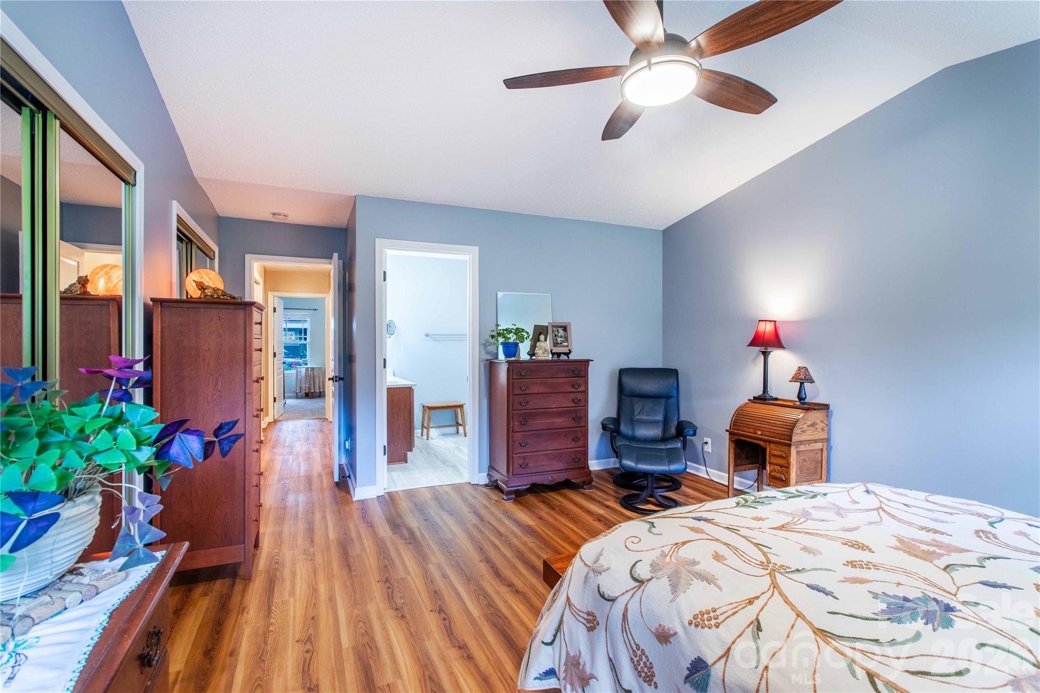 5303 Wood Duck Way — Hendersonville
