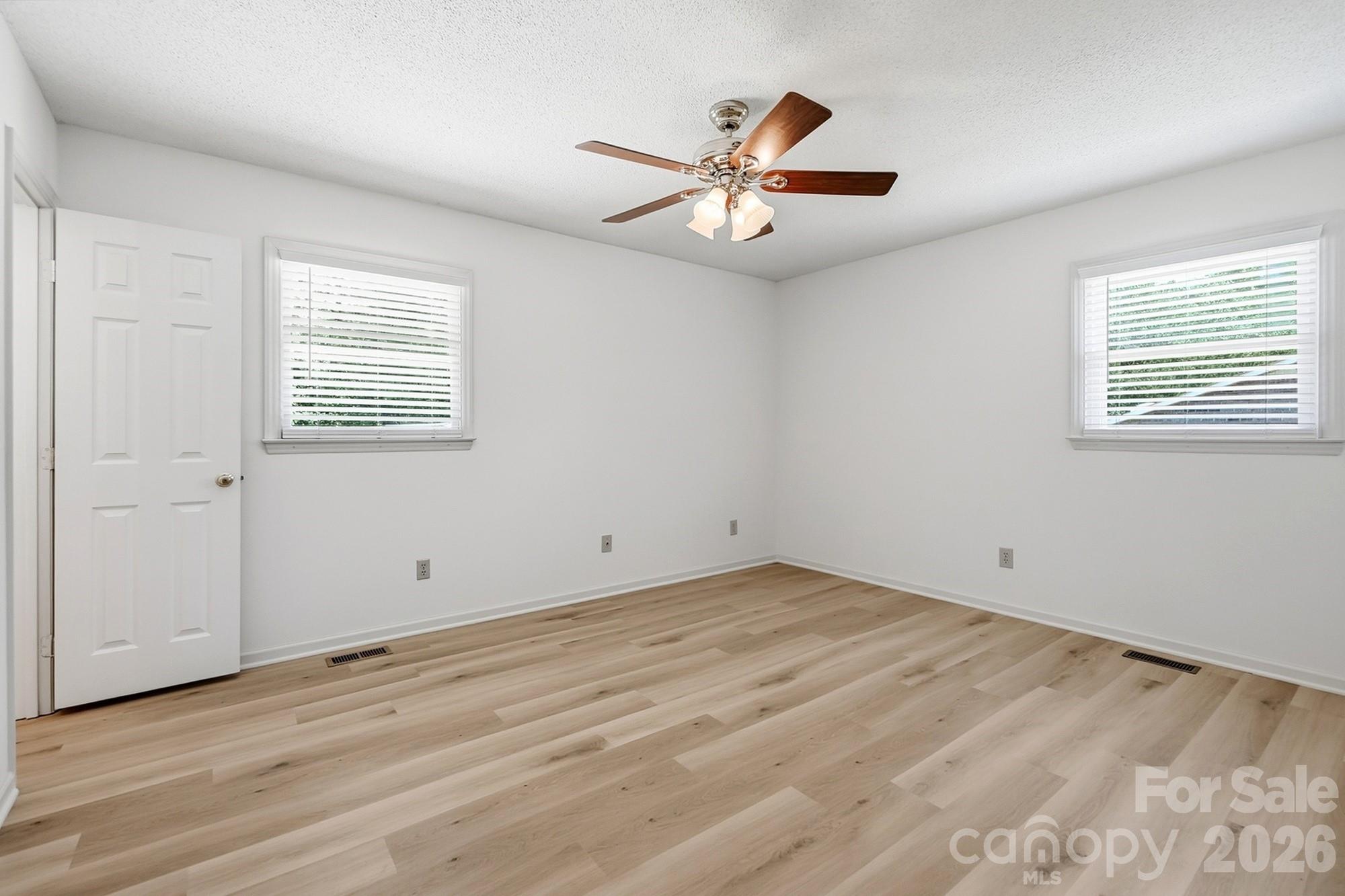 2050 Brownstone Court — Gastonia