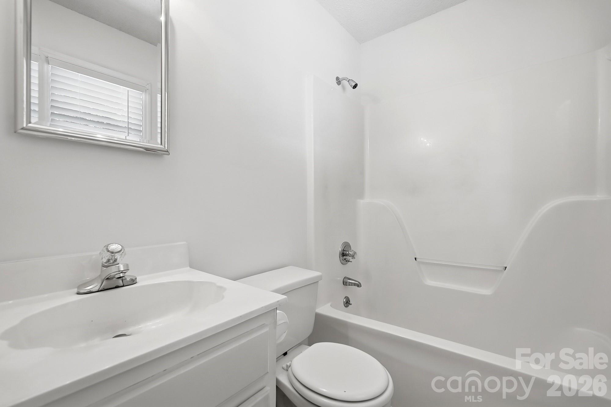 2050 Brownstone Court — Gastonia
