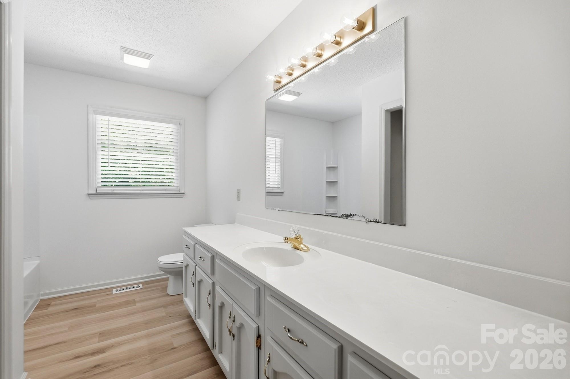 2050 Brownstone Court — Gastonia
