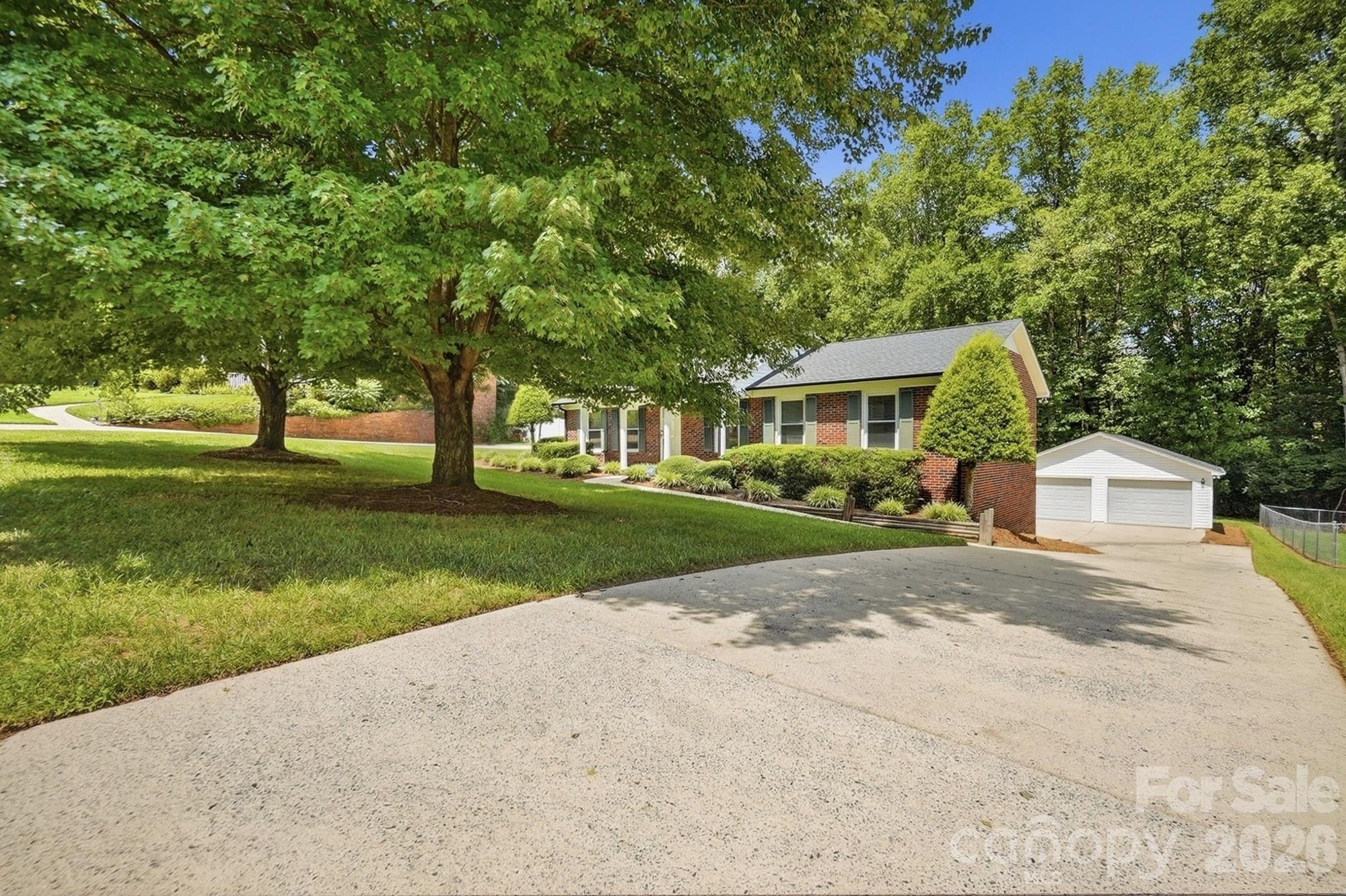 2050 Brownstone Court — Gastonia