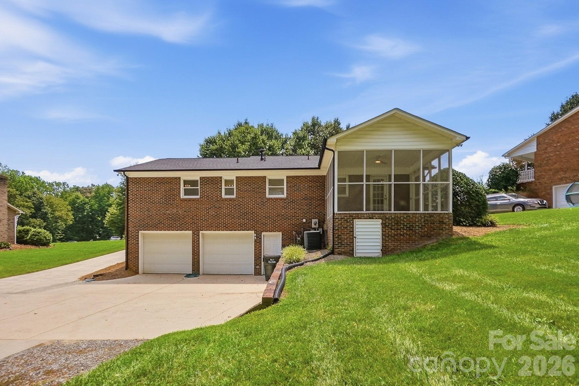 2050 Brownstone Court — Gastonia
