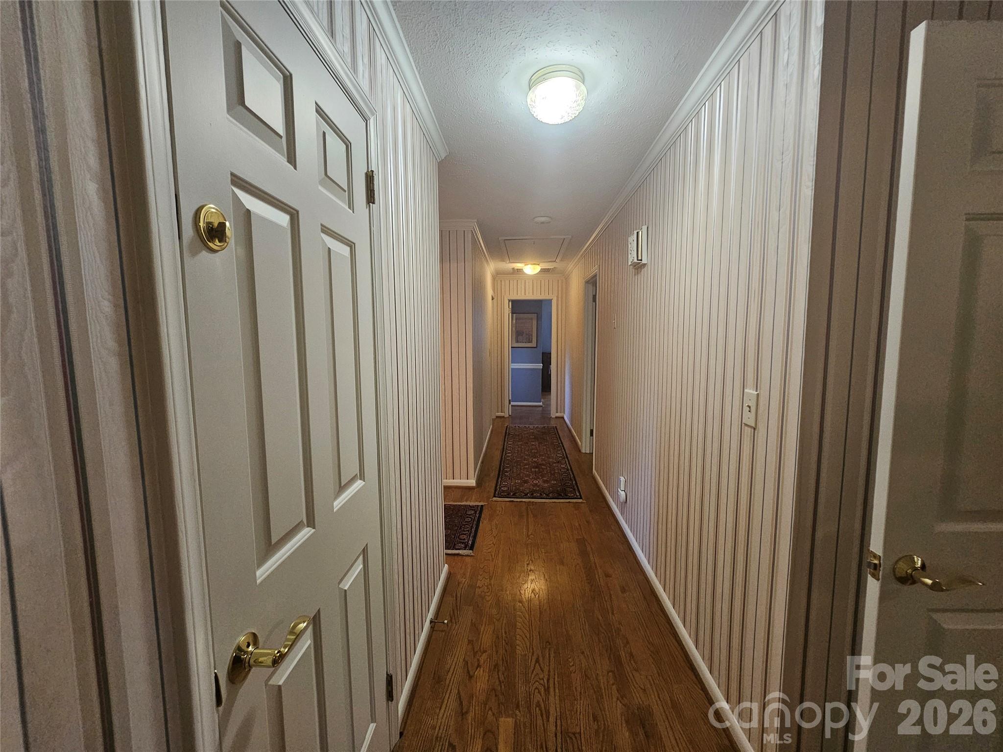 524 Country Club Circle — Shelby