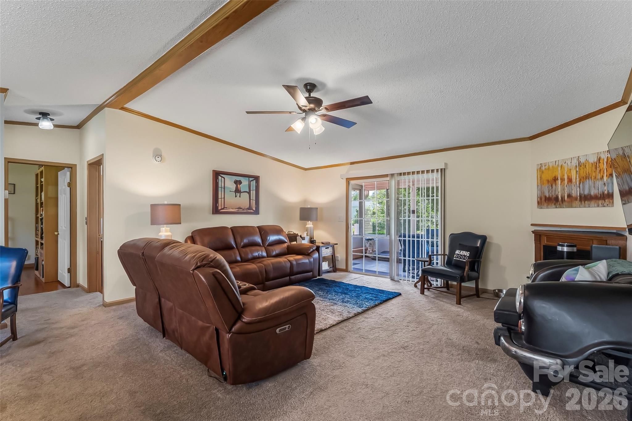 208 Red Birch Court — Hendersonville