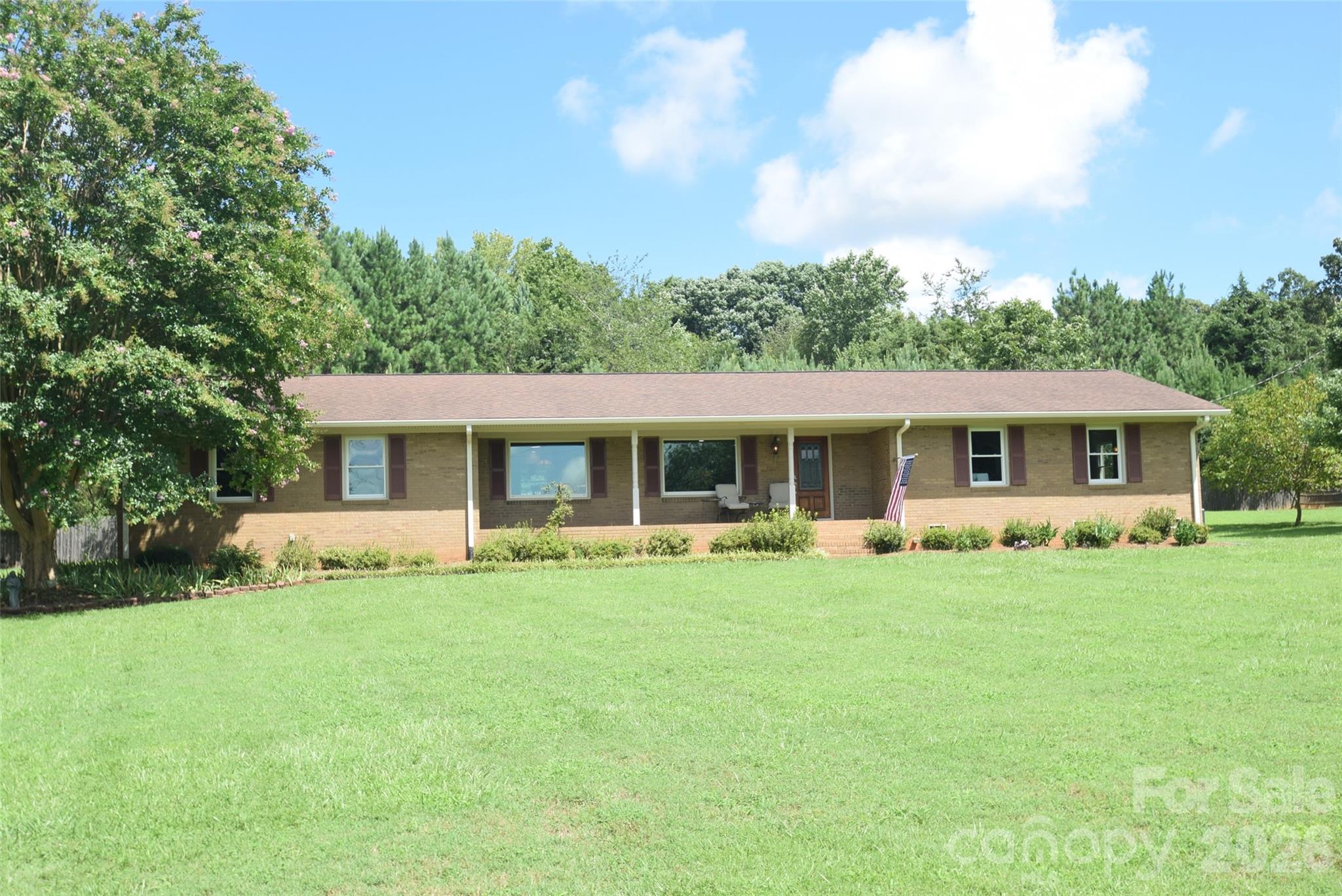 15513 Thompson Road — Charlotte
