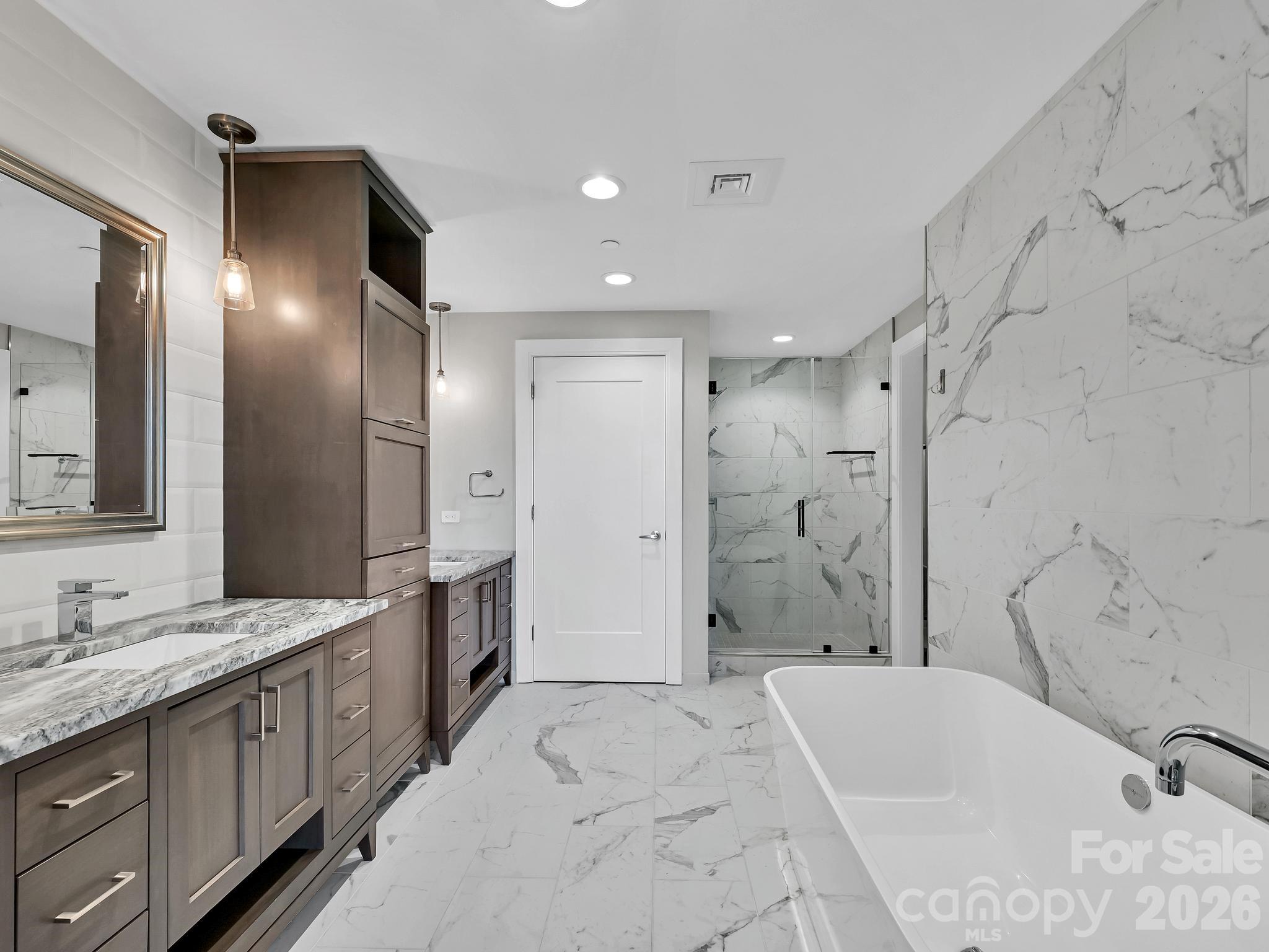 7 Patton Avenue #1805 — Asheville