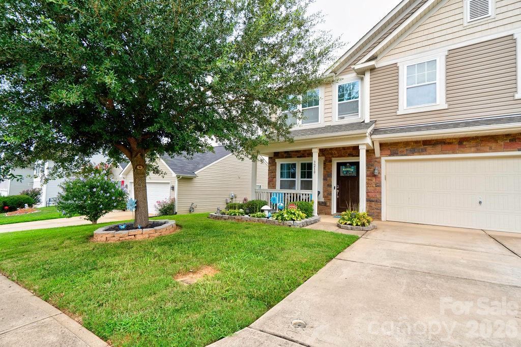3219 Pikes Peak Drive — Gastonia