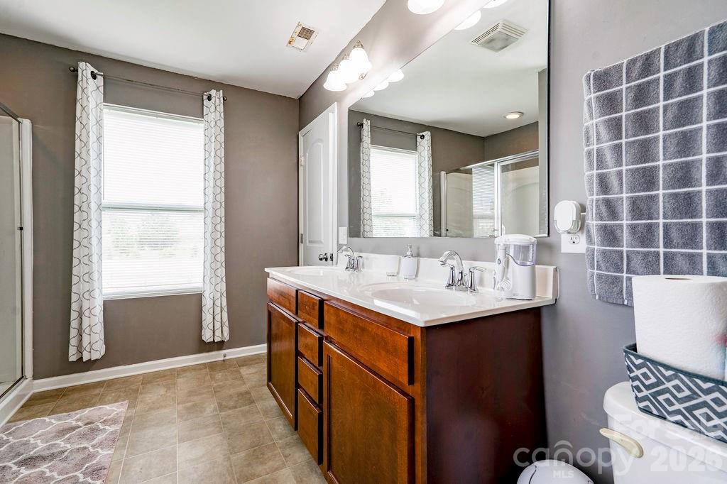 3219 Pikes Peak Drive — Gastonia