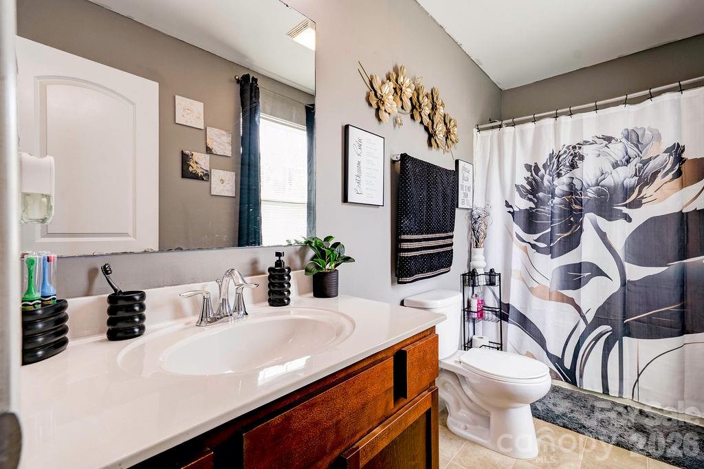 3219 Pikes Peak Drive — Gastonia
