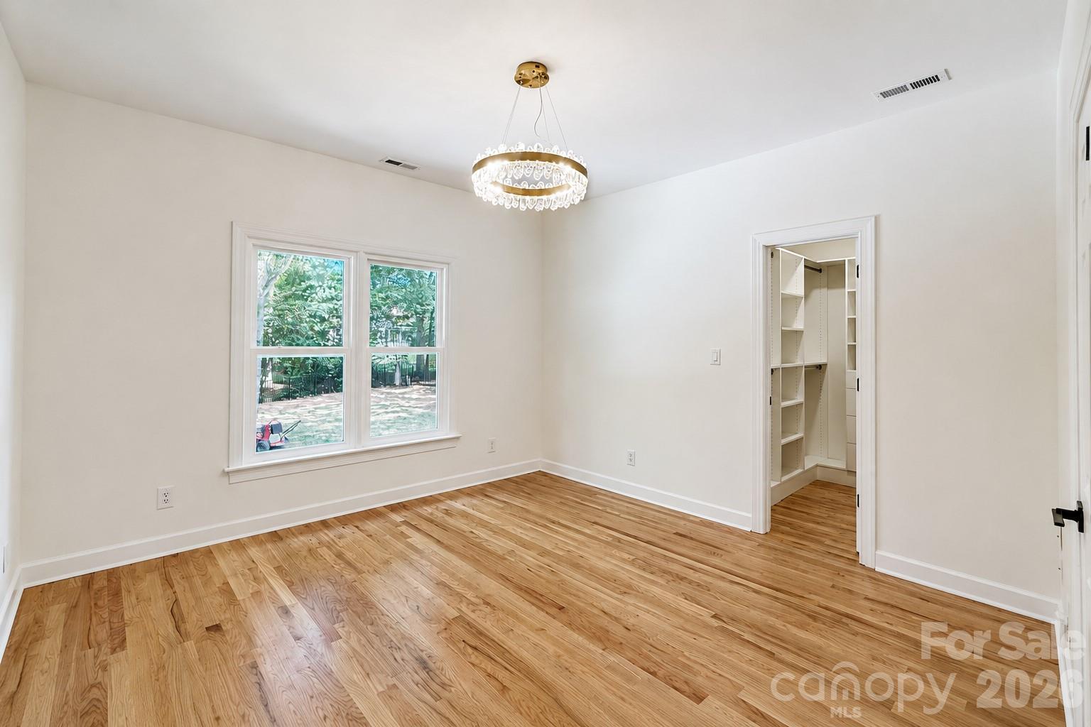 5138 Rotherfield Court — Charlotte