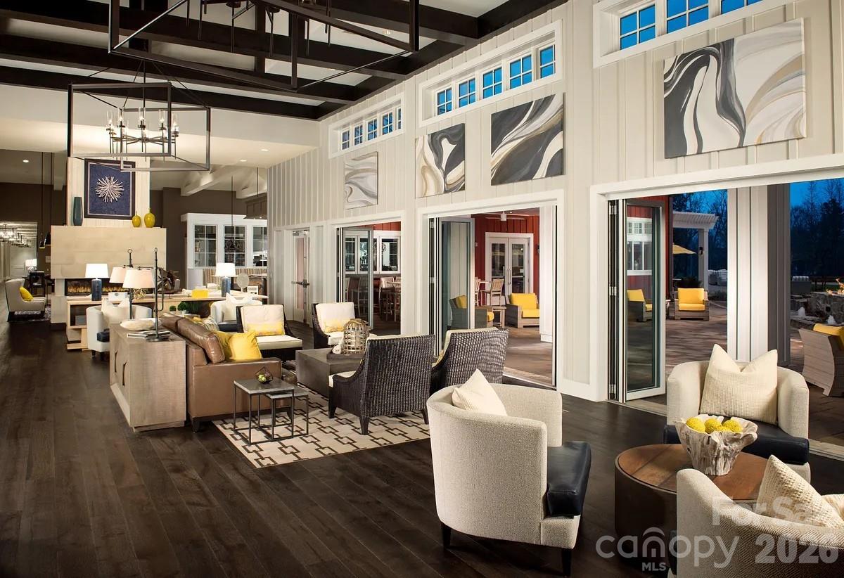 6243 Scuttle Lane — Denver
