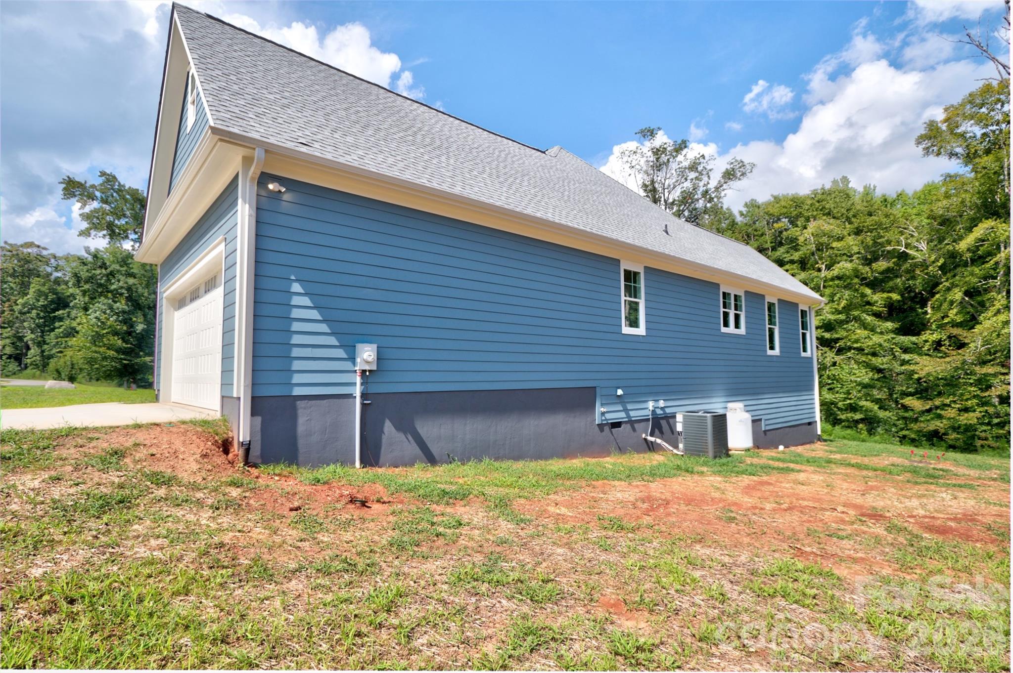 3201 Timber Run Lane — Maiden