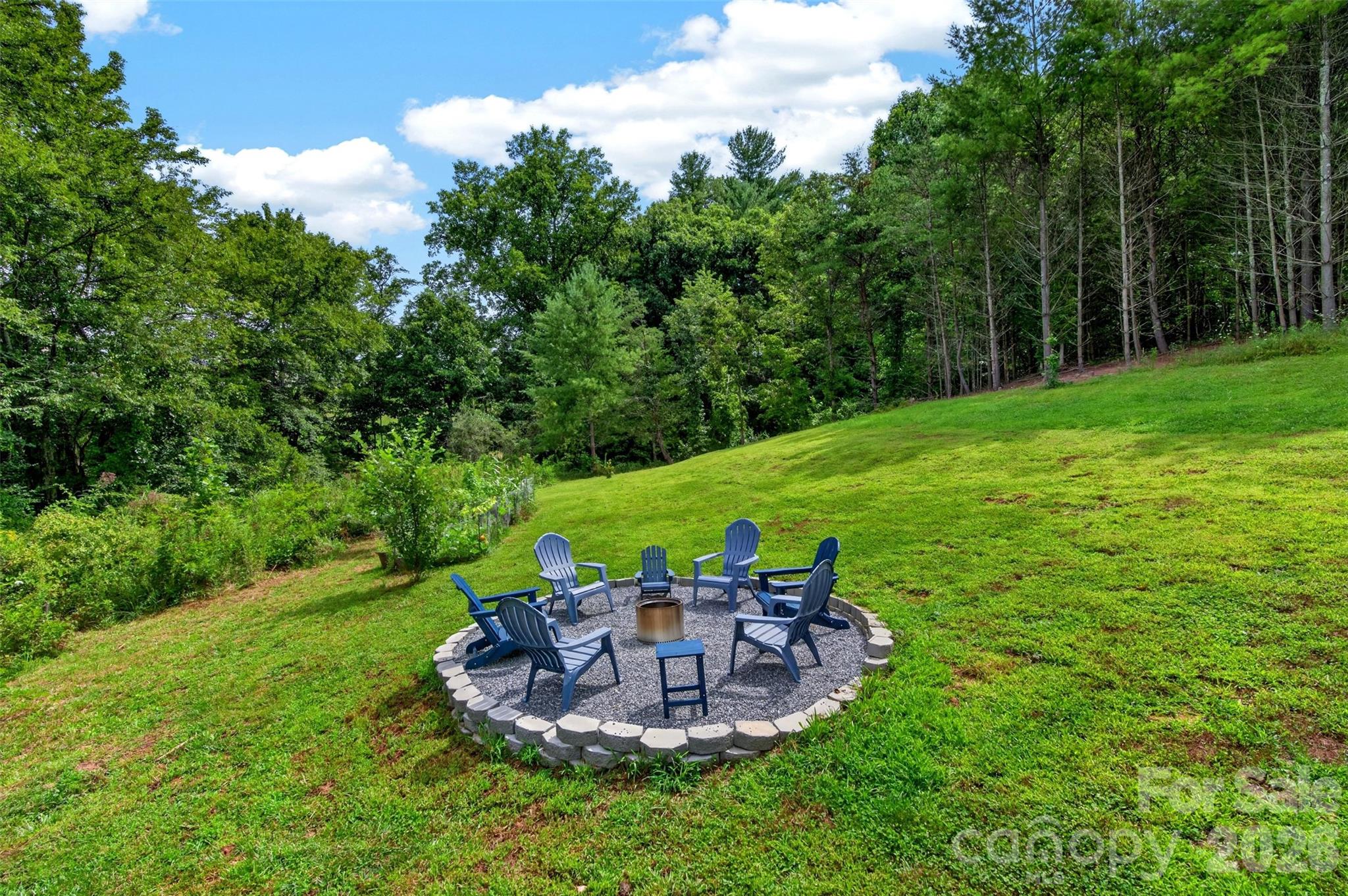 932 Morlin Acres Drive — Marshall