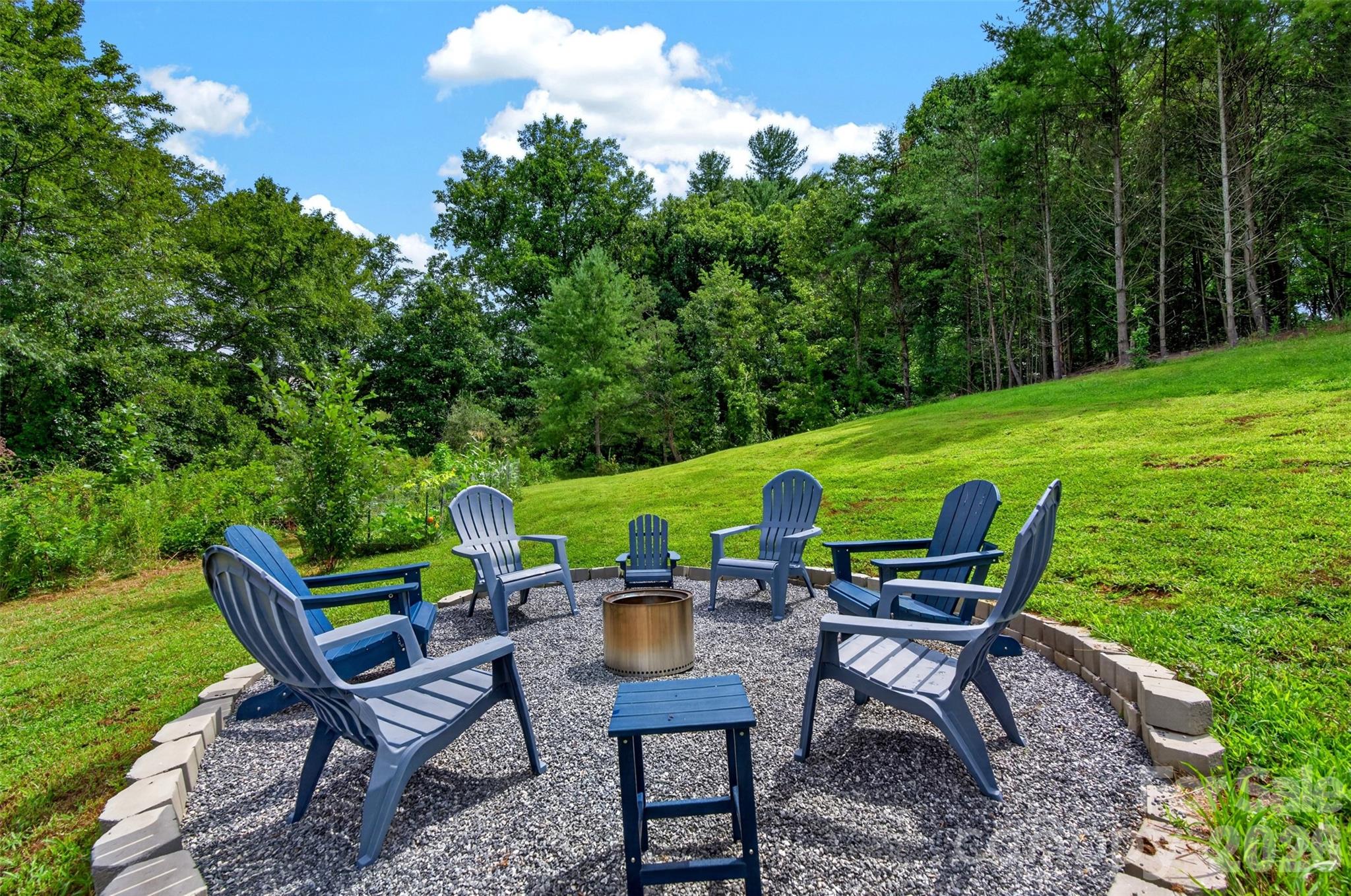 932 Morlin Acres Drive — Marshall