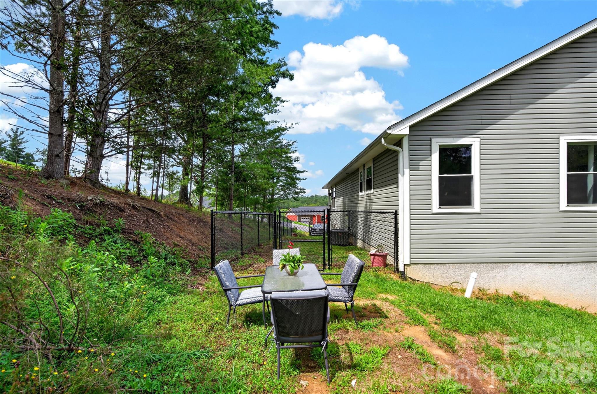932 Morlin Acres Drive — Marshall