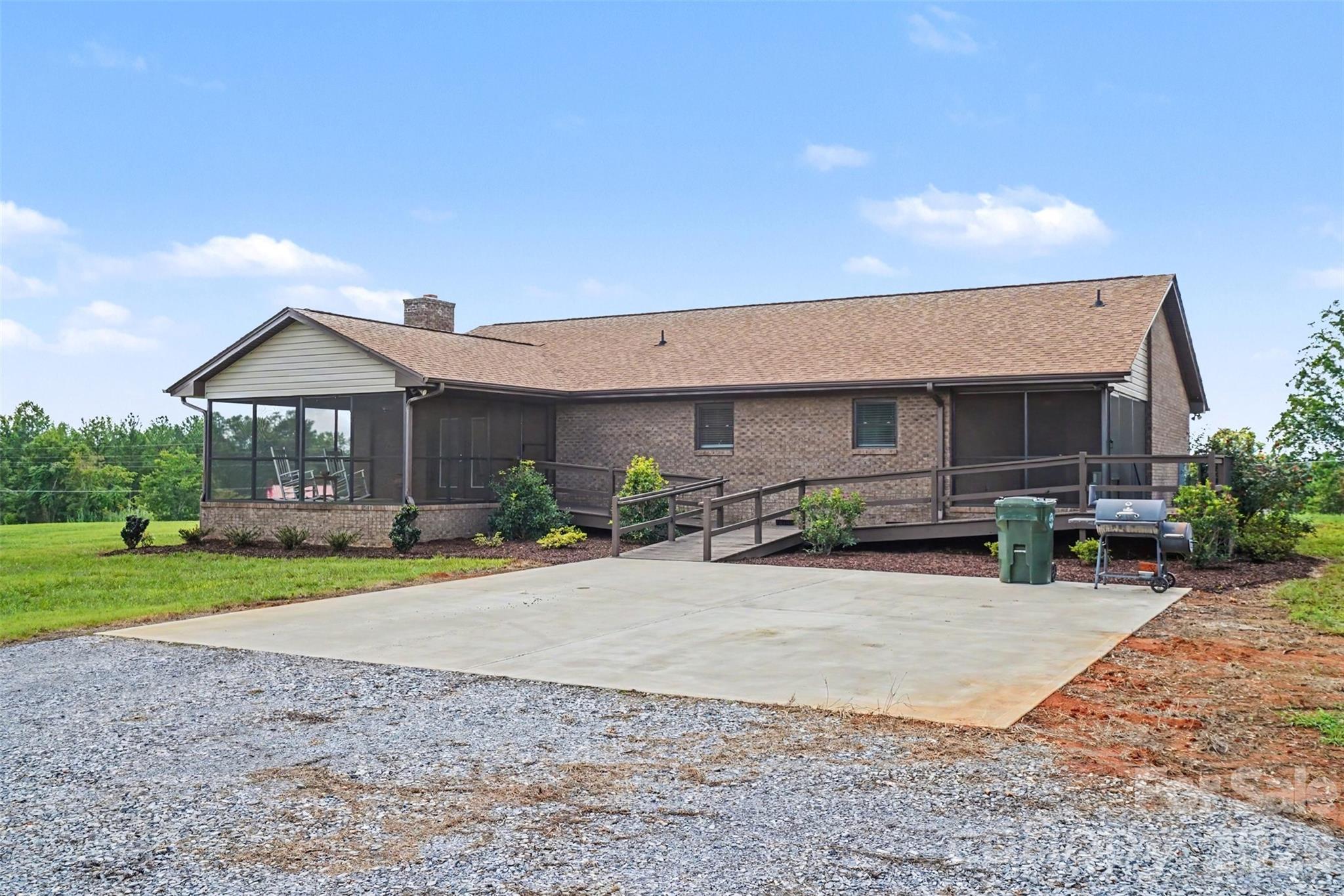 658 Hicks Hill Road — Lawndale