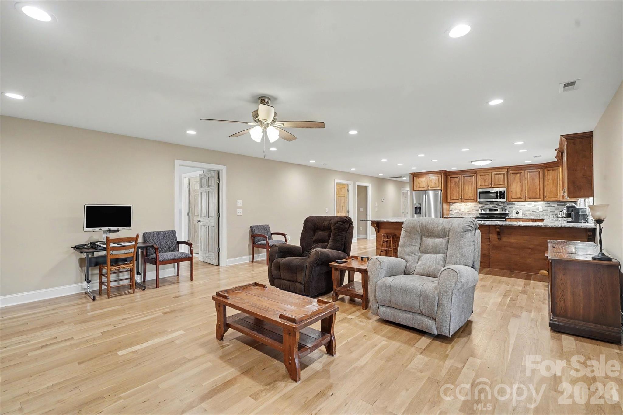 658 Hicks Hill Road — Lawndale