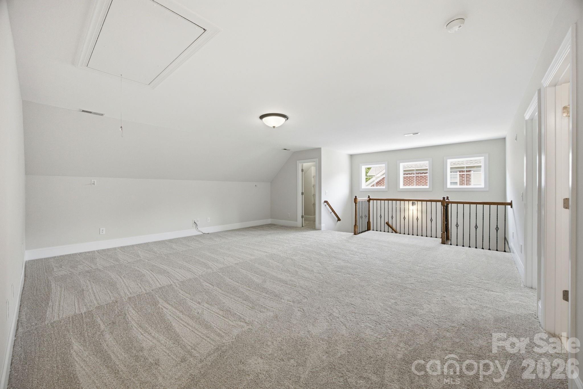 6812 S Creek Road — Charlotte
