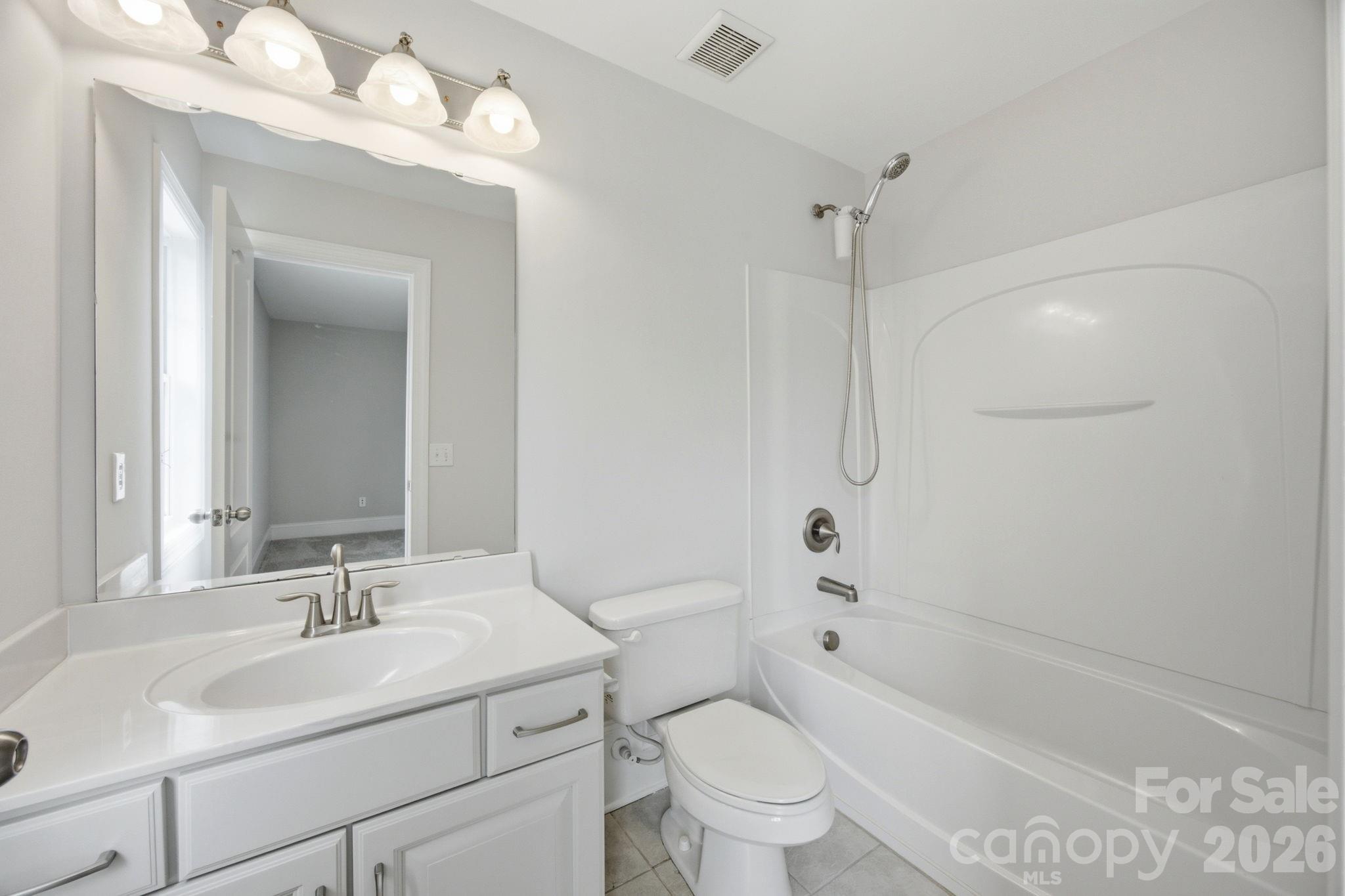 6812 S Creek Road — Charlotte