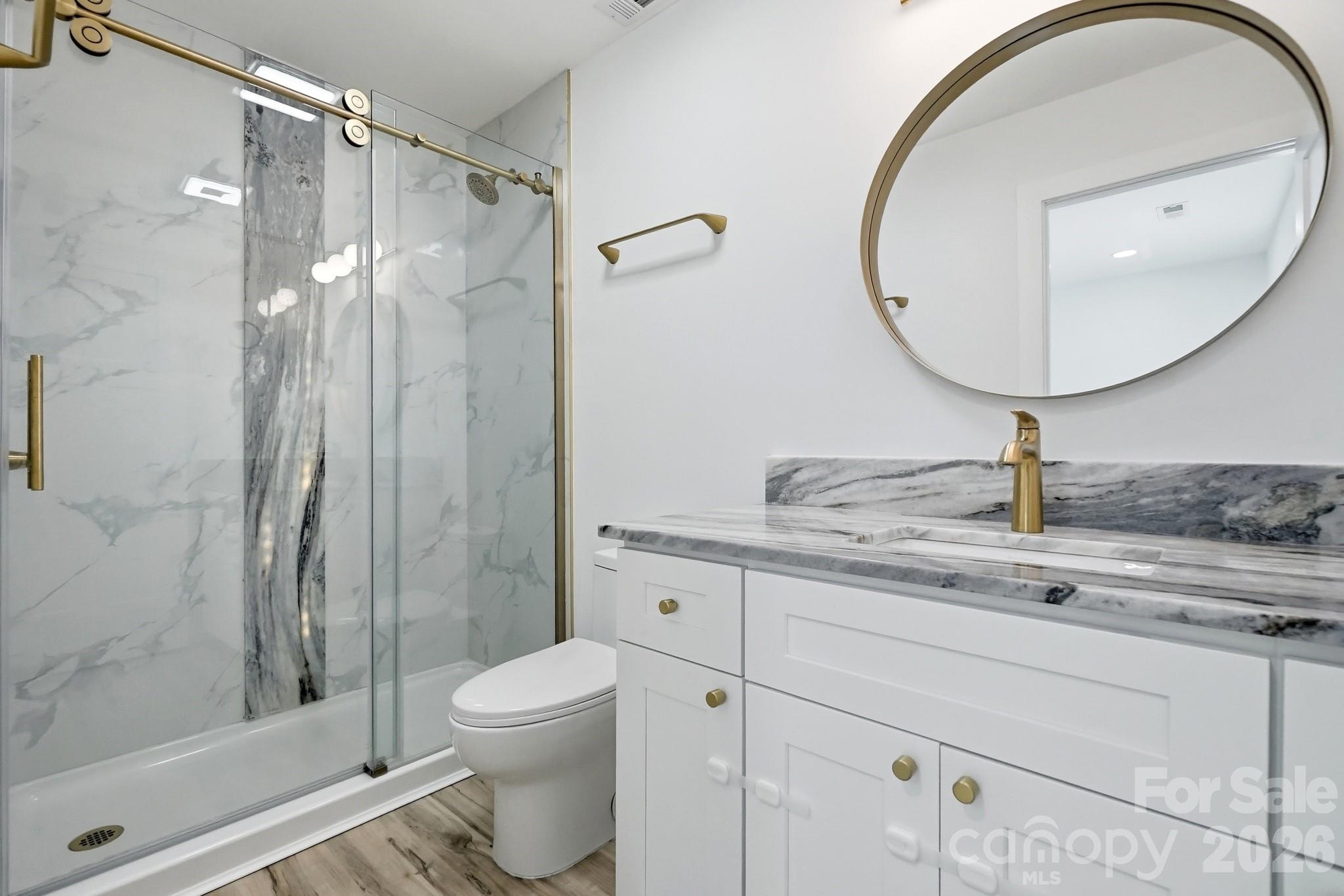 8122 Sherington Way — Charlotte