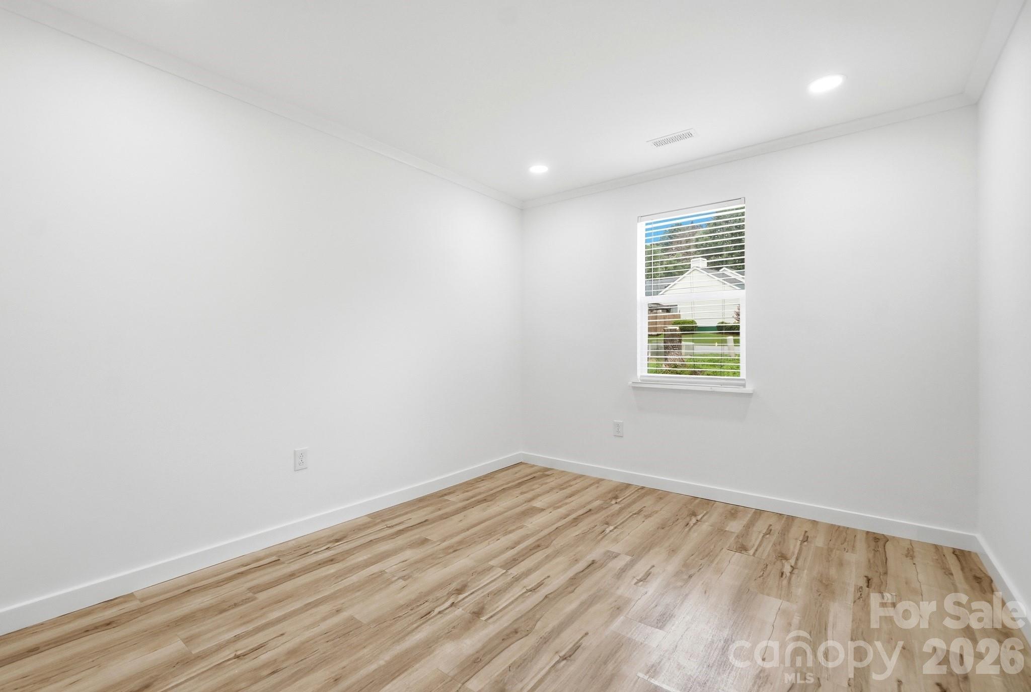 8122 Sherington Way — Charlotte
