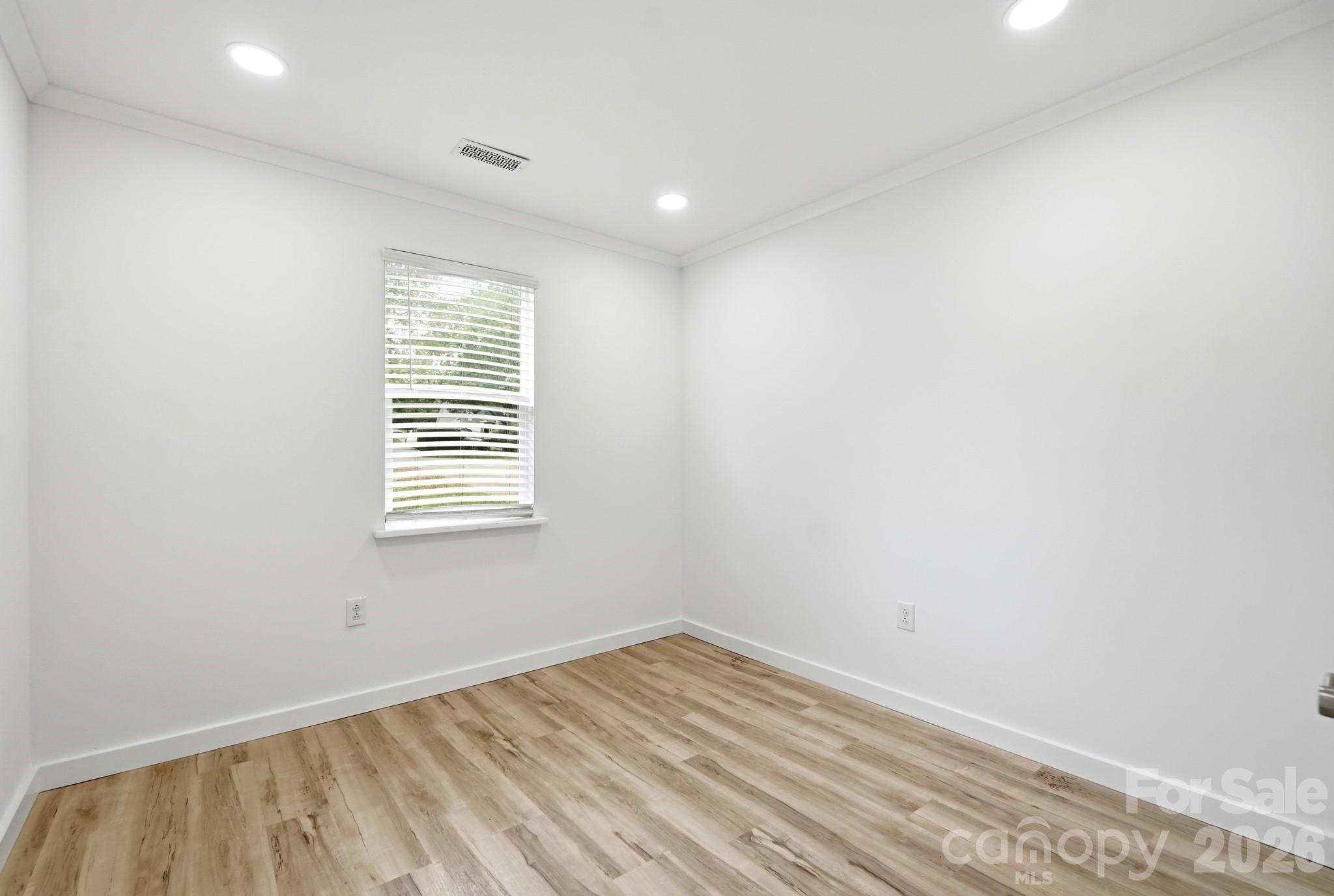 8122 Sherington Way — Charlotte