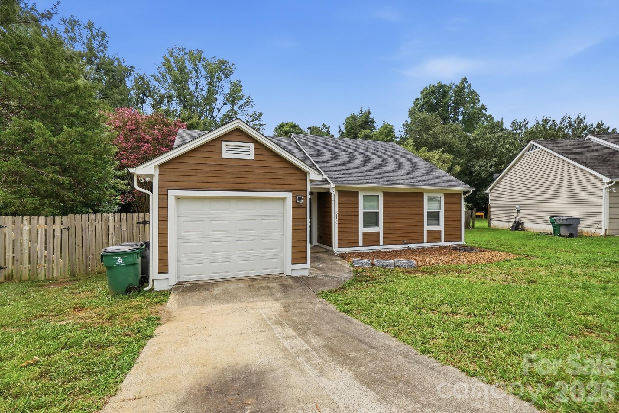 8122 Sherington Way — Charlotte