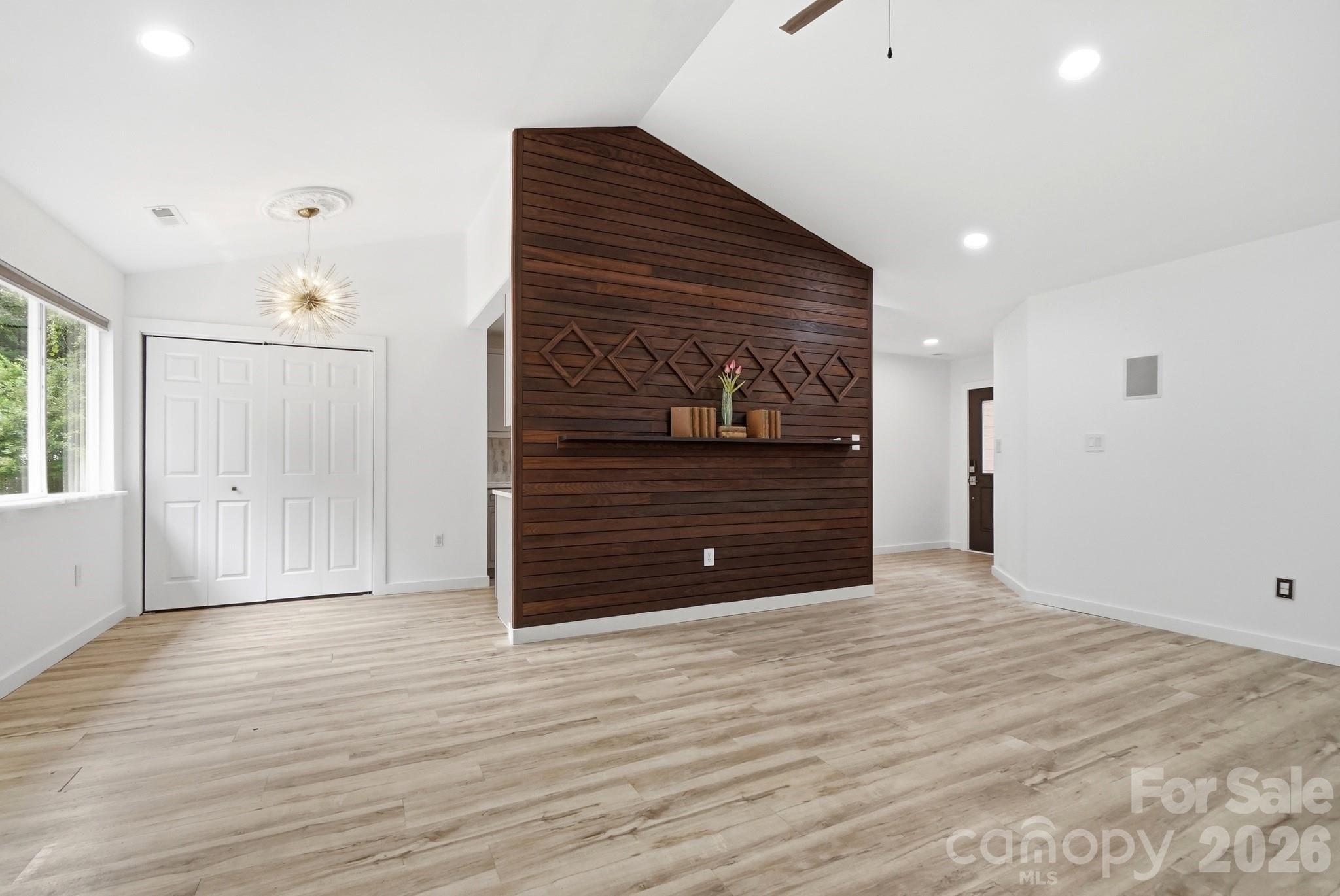 8122 Sherington Way — Charlotte