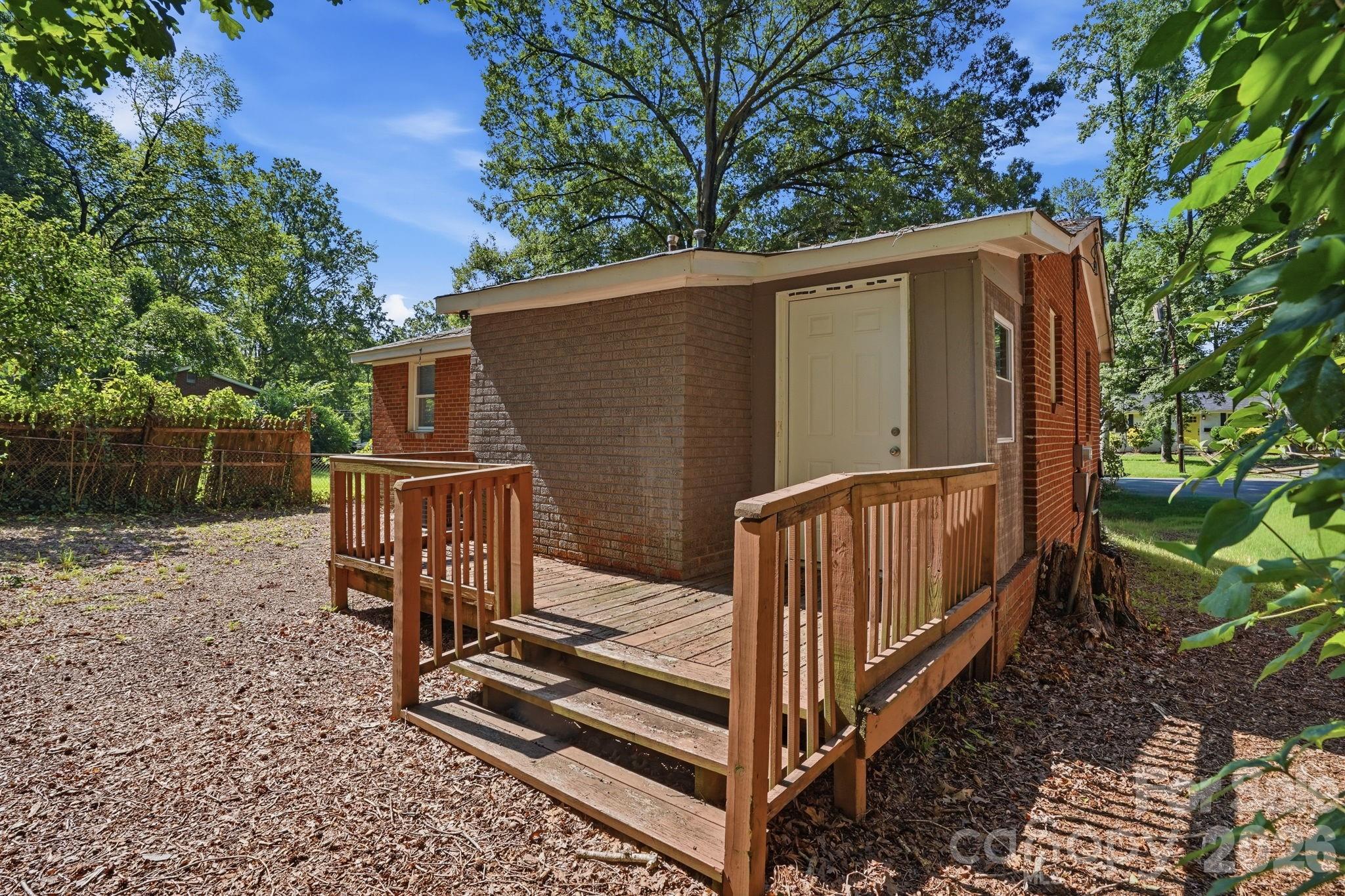 1805 Purser Drive — Charlotte
