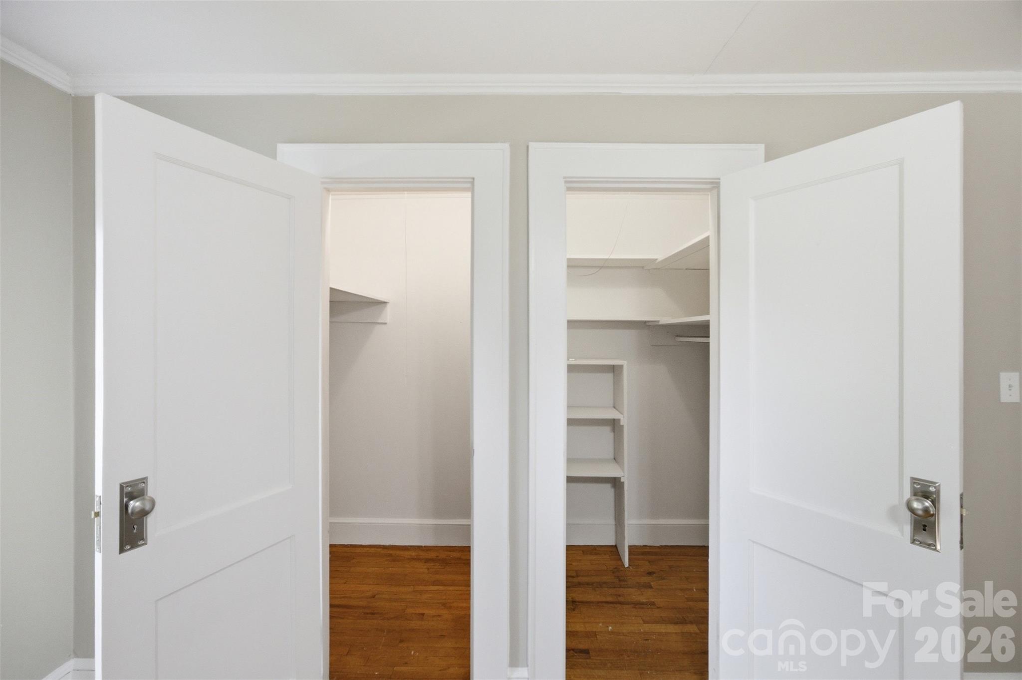 10814 Moores Chapel Road — Charlotte