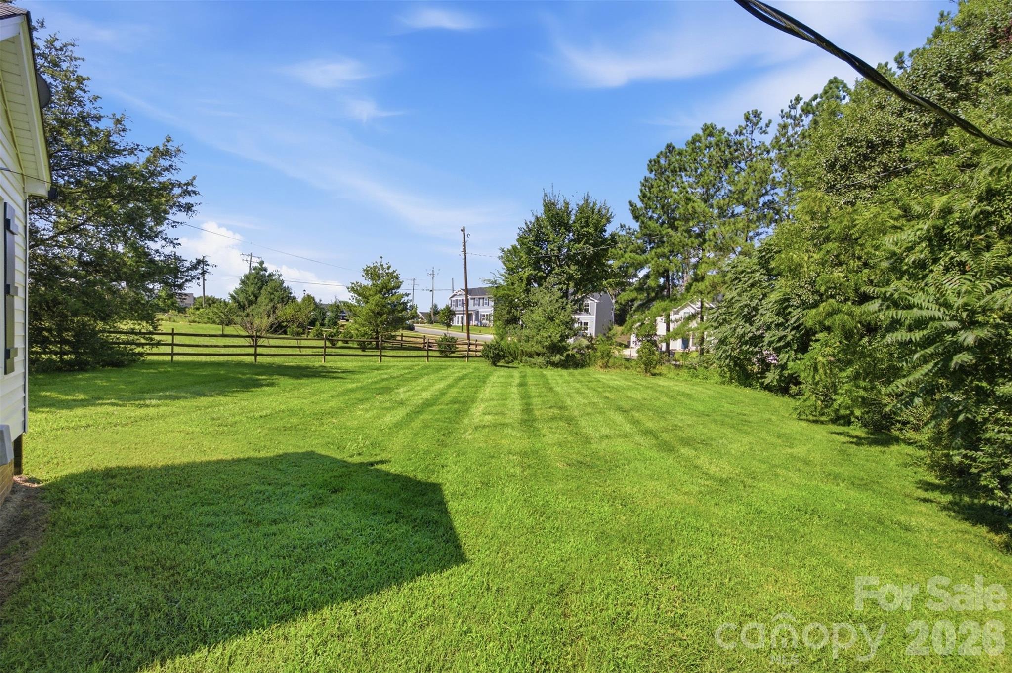 10814 Moores Chapel Road — Charlotte