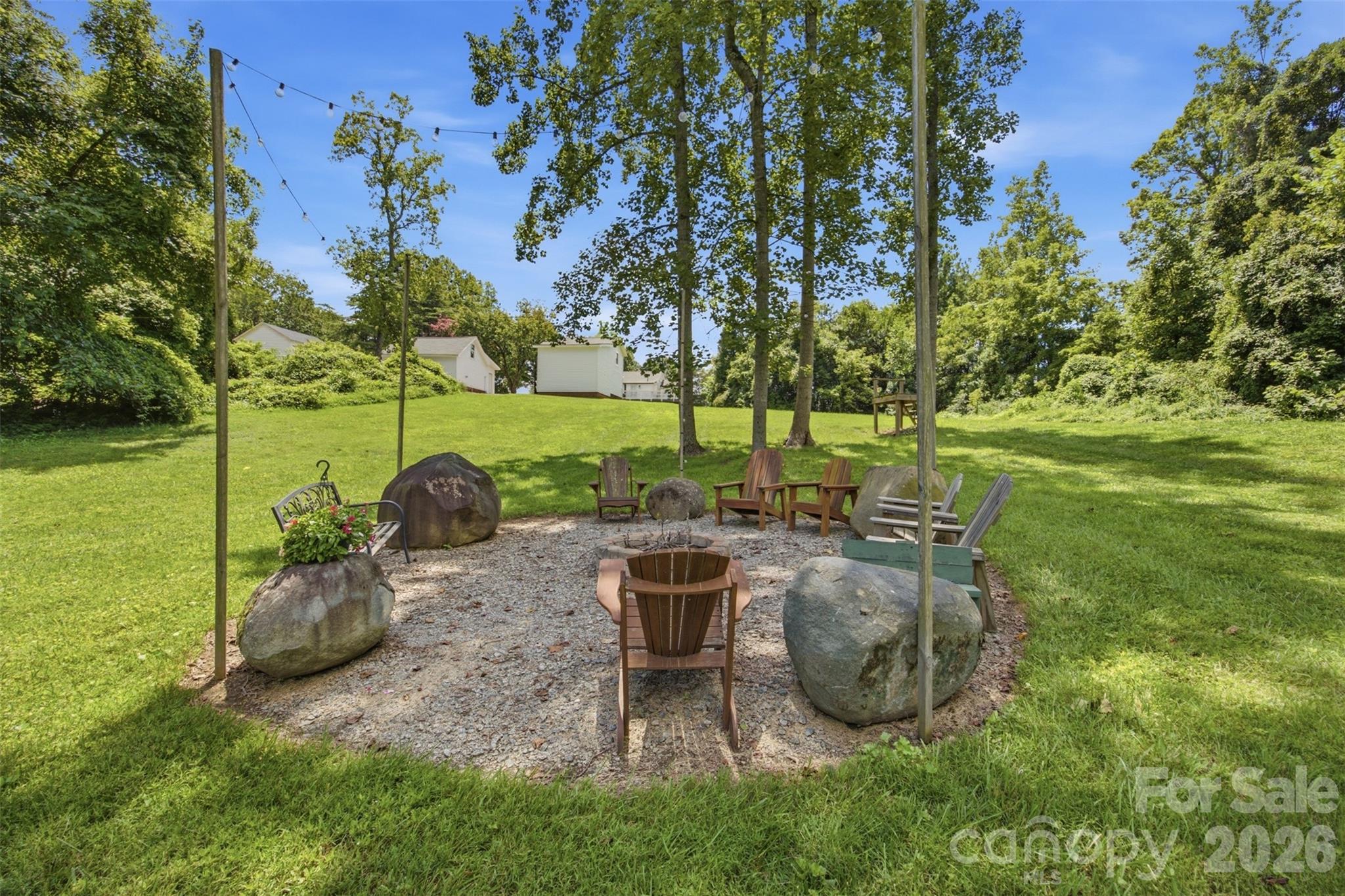 10814 Moores Chapel Road — Charlotte