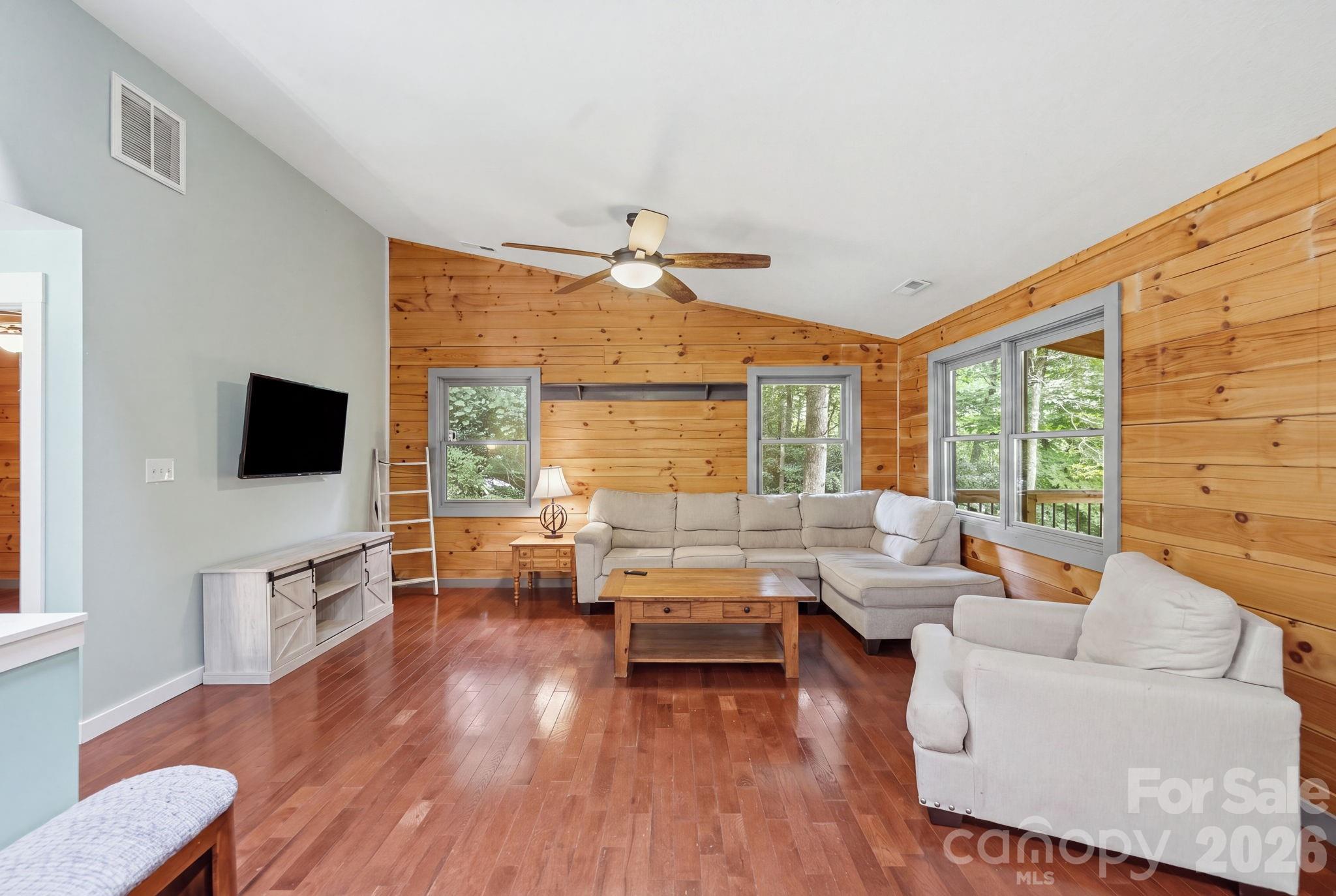 4035 Bald Creek Road — Clyde