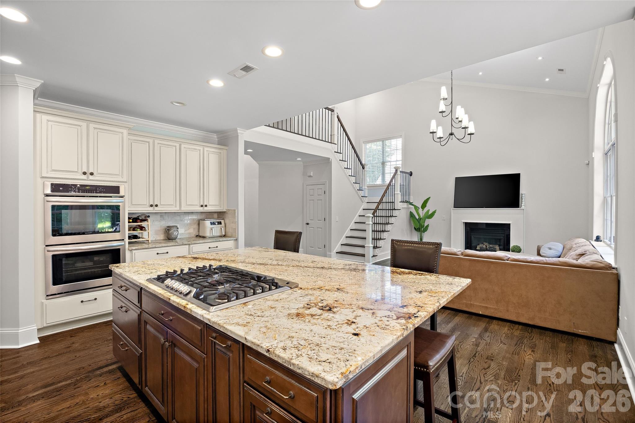 1607 Crestgate Drive — Waxhaw